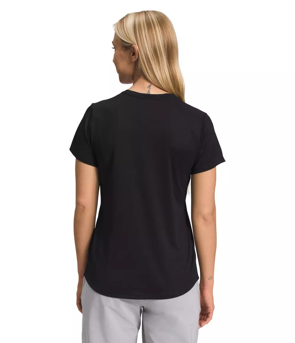 The North Face Women's Elevation Short Sleeve T-Shirt - BLACK