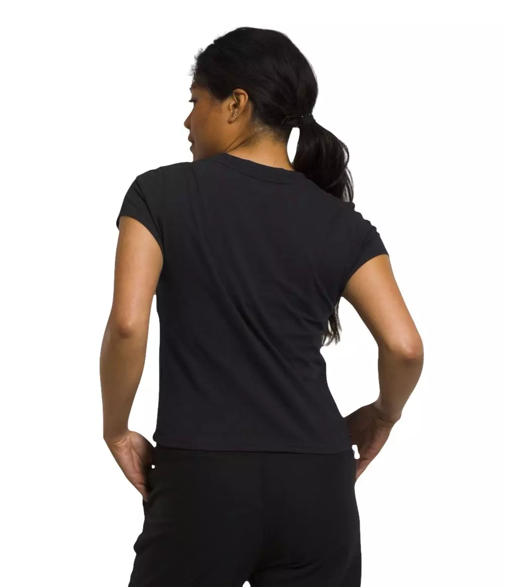 The North Face Women’s Short-Sleeve Evolution Cutie Tee - BLACK