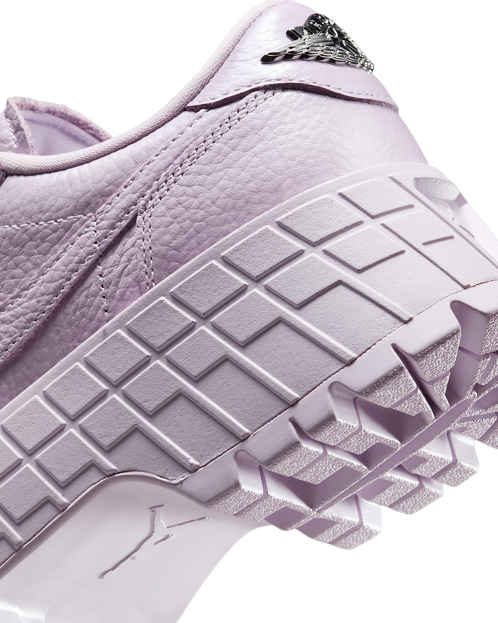 Jordan 1 Brooklyn Low "Doll/Metallic Silver" Women's Shoe - DOLL/SILVER Thumbnail View 7