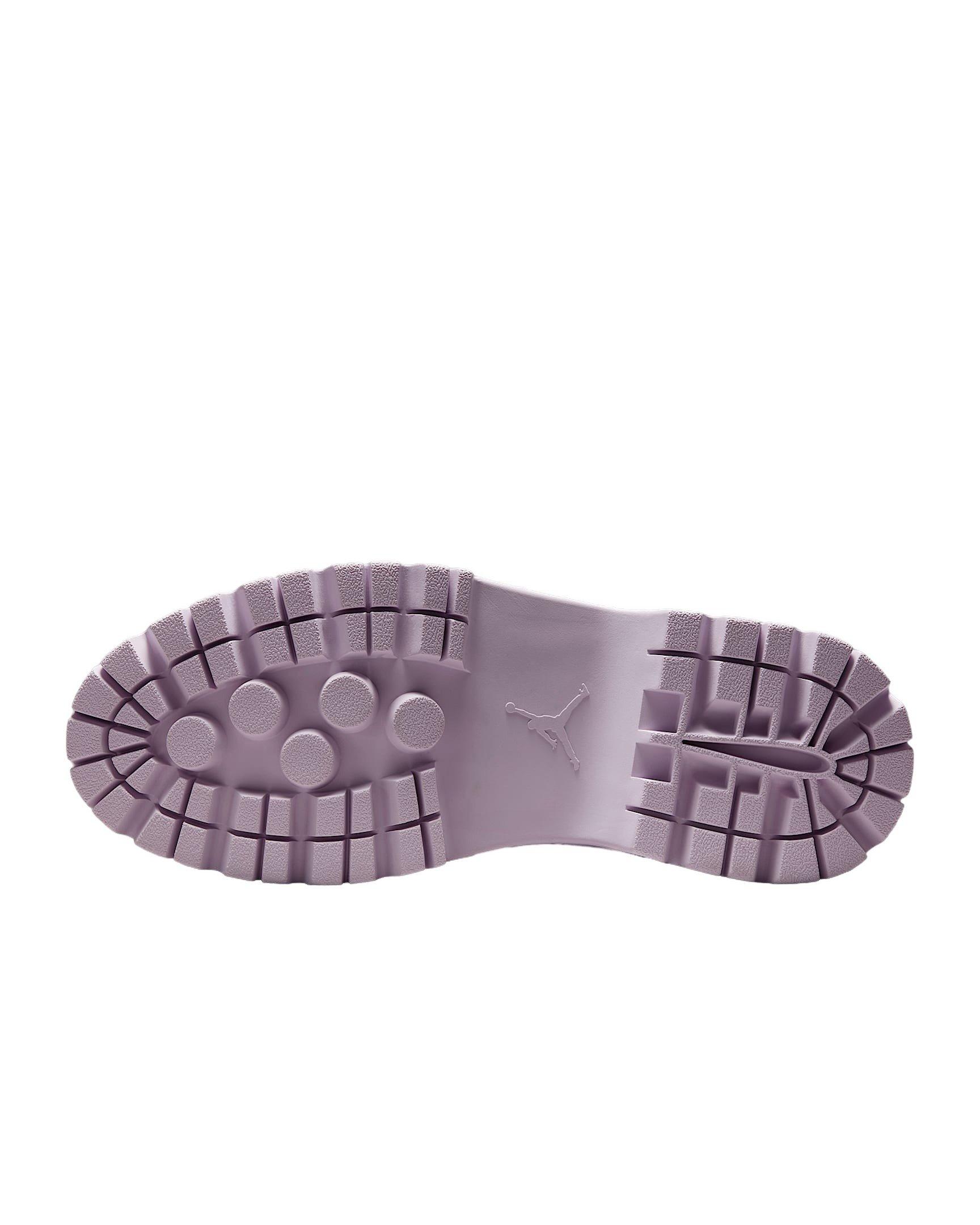 Jordan 1 Brooklyn Low "Doll/Metallic Silver" Women's Shoe - DOLL/SILVER Thumbnail View 8