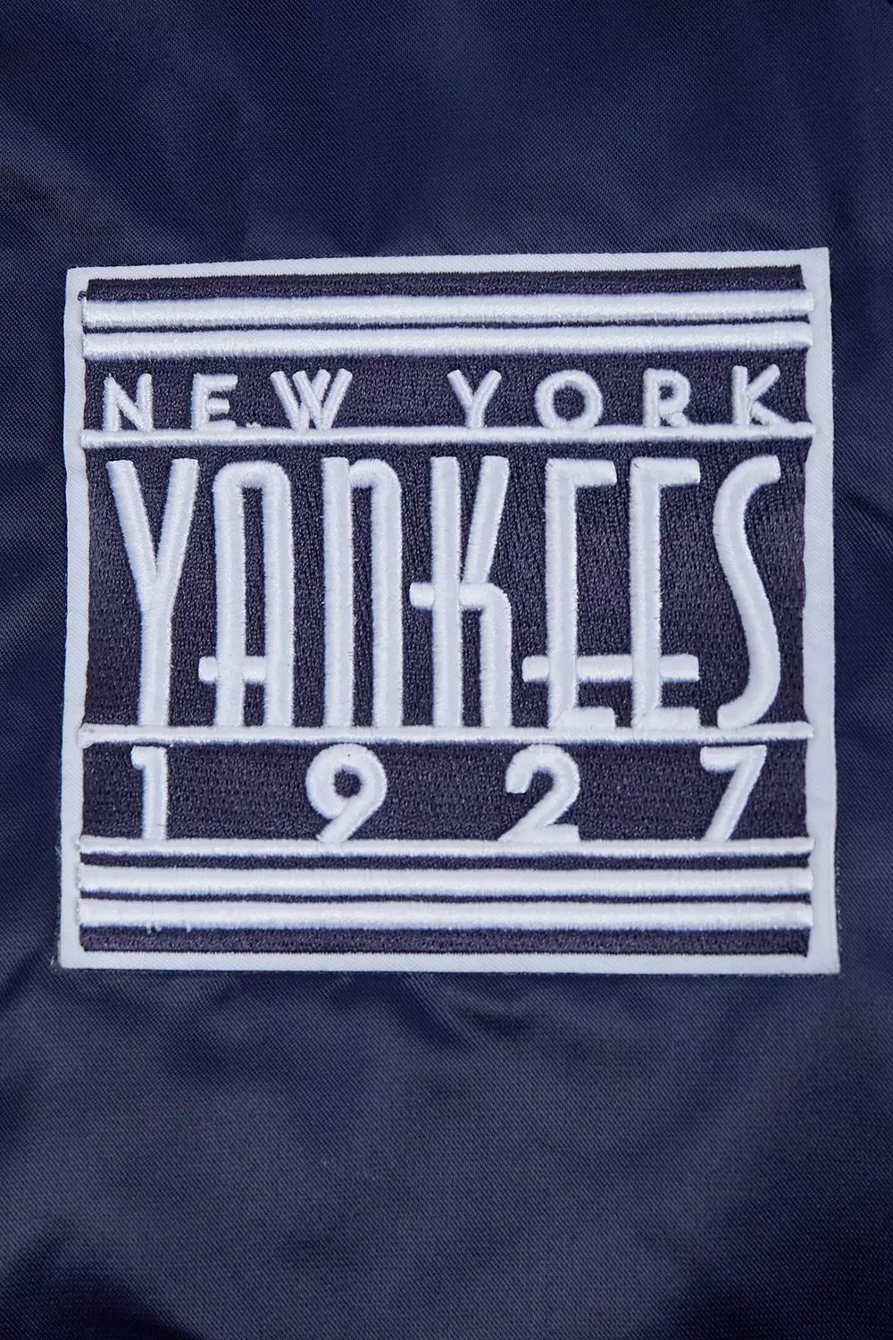 Pro Standard Women's New York Yankees Retro Classic Rib Satin Jacket - Navy - NAVY