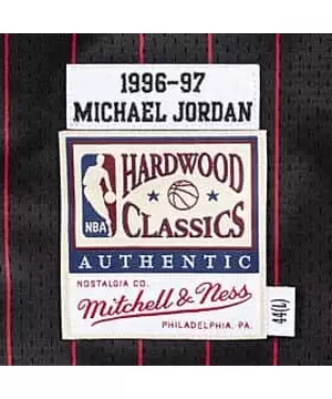 100% Authentic Michael Jordan Mitchell Ness 96 97 Bulls Jersey M 10/12  Youth Boy