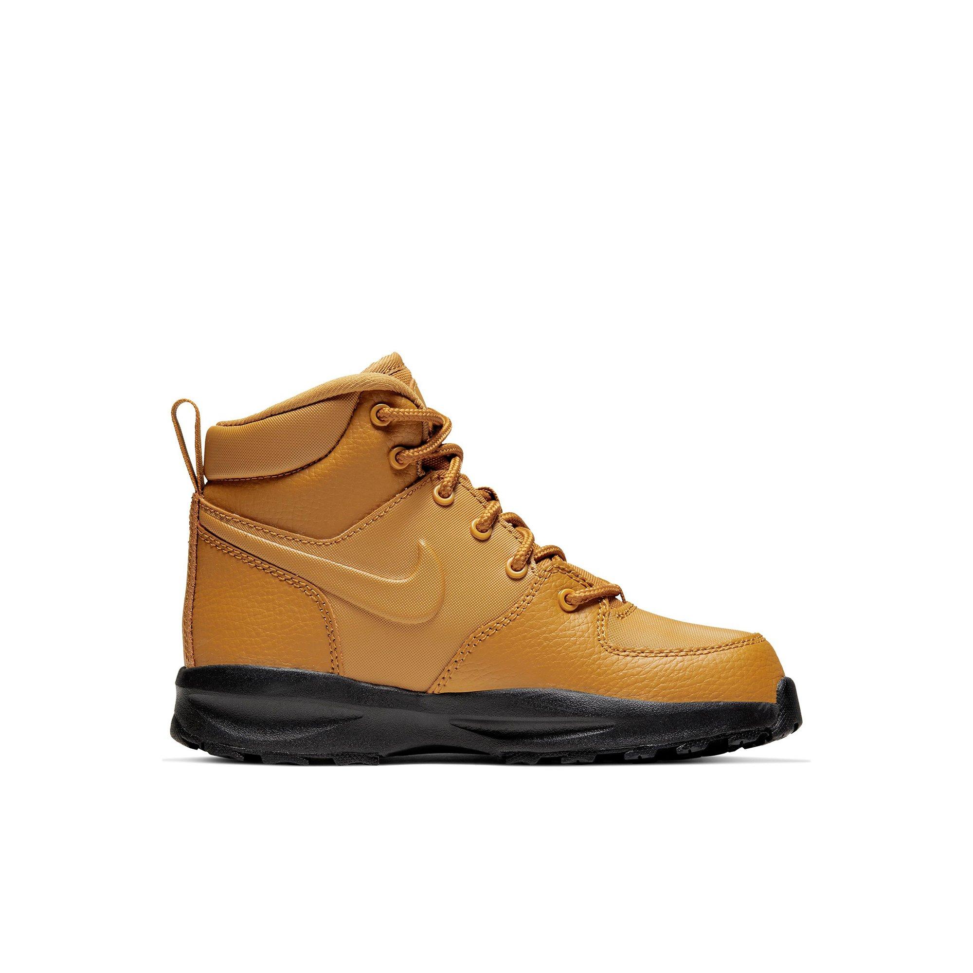 boys nike winter boots