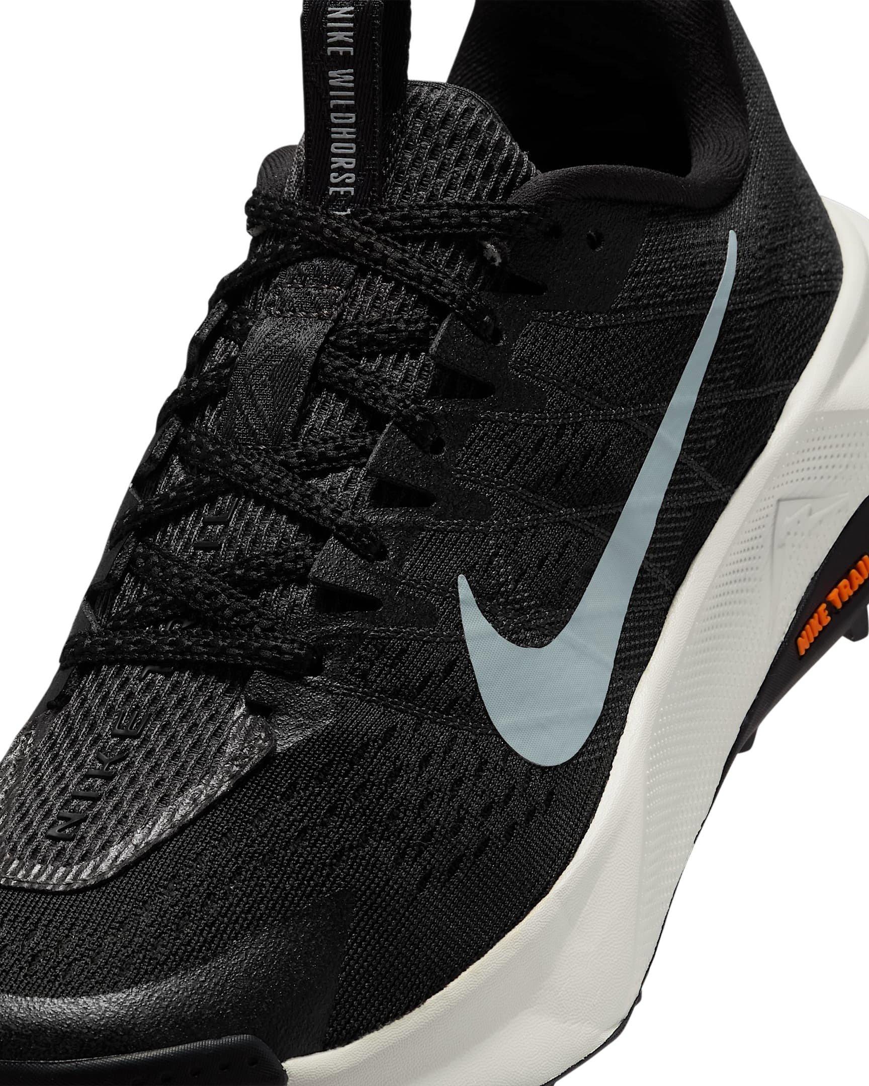 Nike Wildhorse 10 "Black/Anthracite/Platinum Tint/Wolf Grey" Women's Trail Running Shoe - BLACK/ANTHRACITE/PLATINUM/GREY Thumbnail View 6