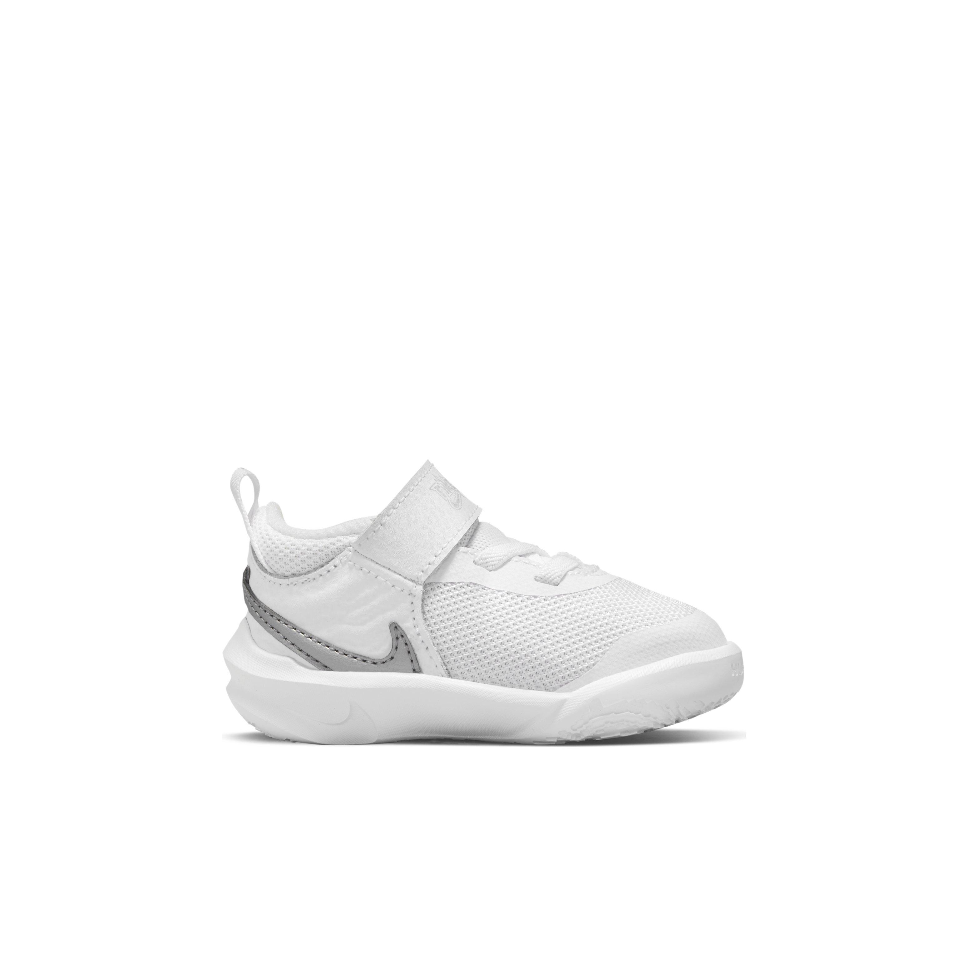 Nike Team Hustle D 10 "White/Metallic Silver/Volt/Photon Dust" Infant Boys' Basketball Shoe - WHITE Thumbnail View 4