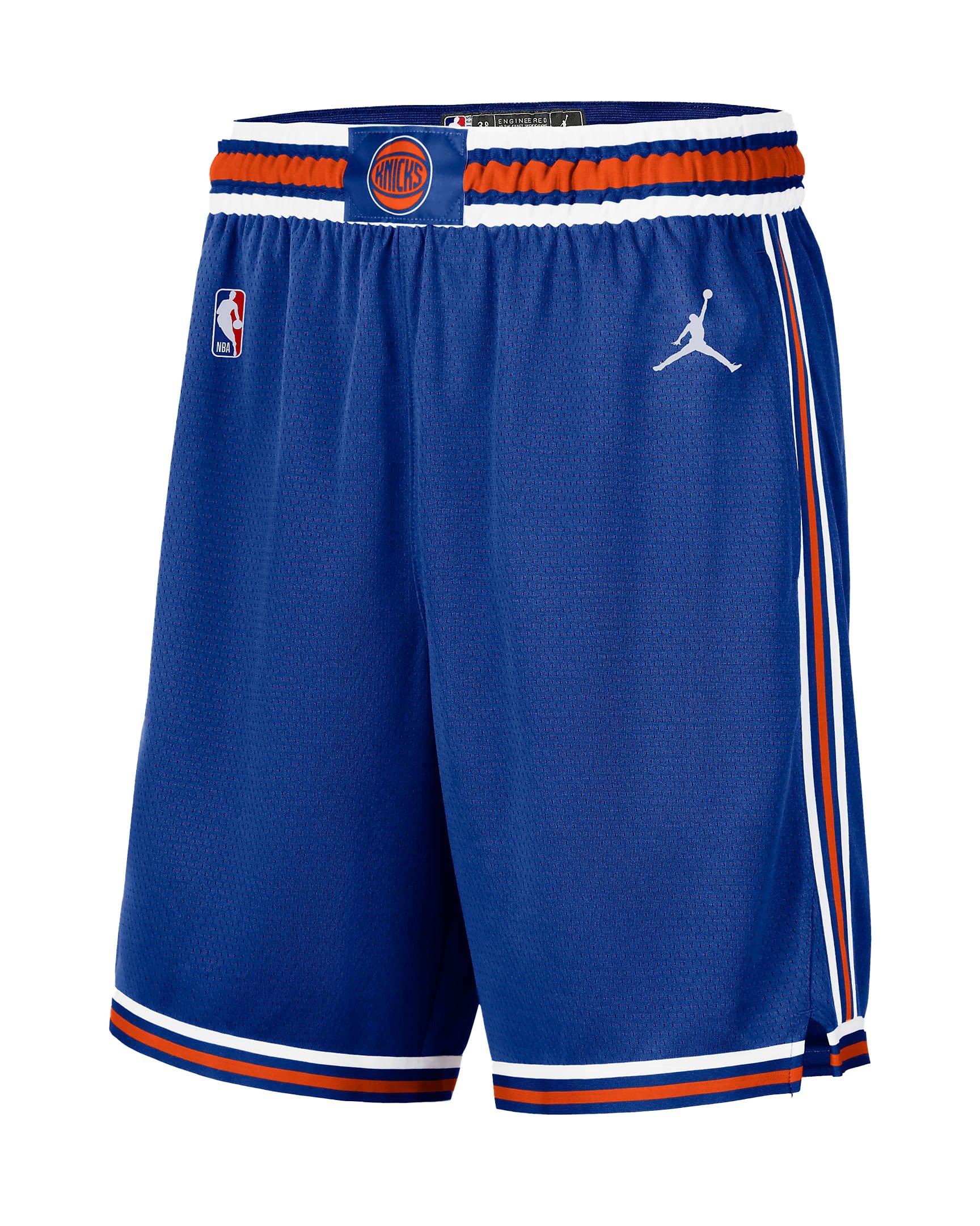 Nike Men's New York Knicks White Dri-Fit Swingman Shorts, Small