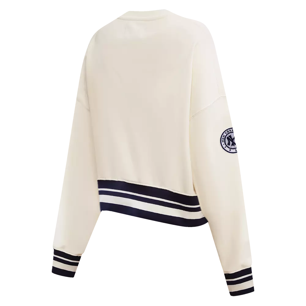 Pro Standard Women's New York Yankees Retro Classics Crewneck - Eggshell - EGGSHELL