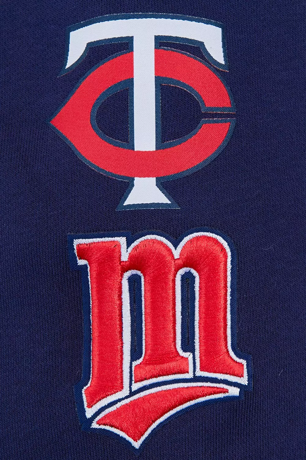 Pro Standard Women's MLB Minnesota Twins Retro Classic Cropped Fleece Hoodie - Navy/Red - NAVY/RED