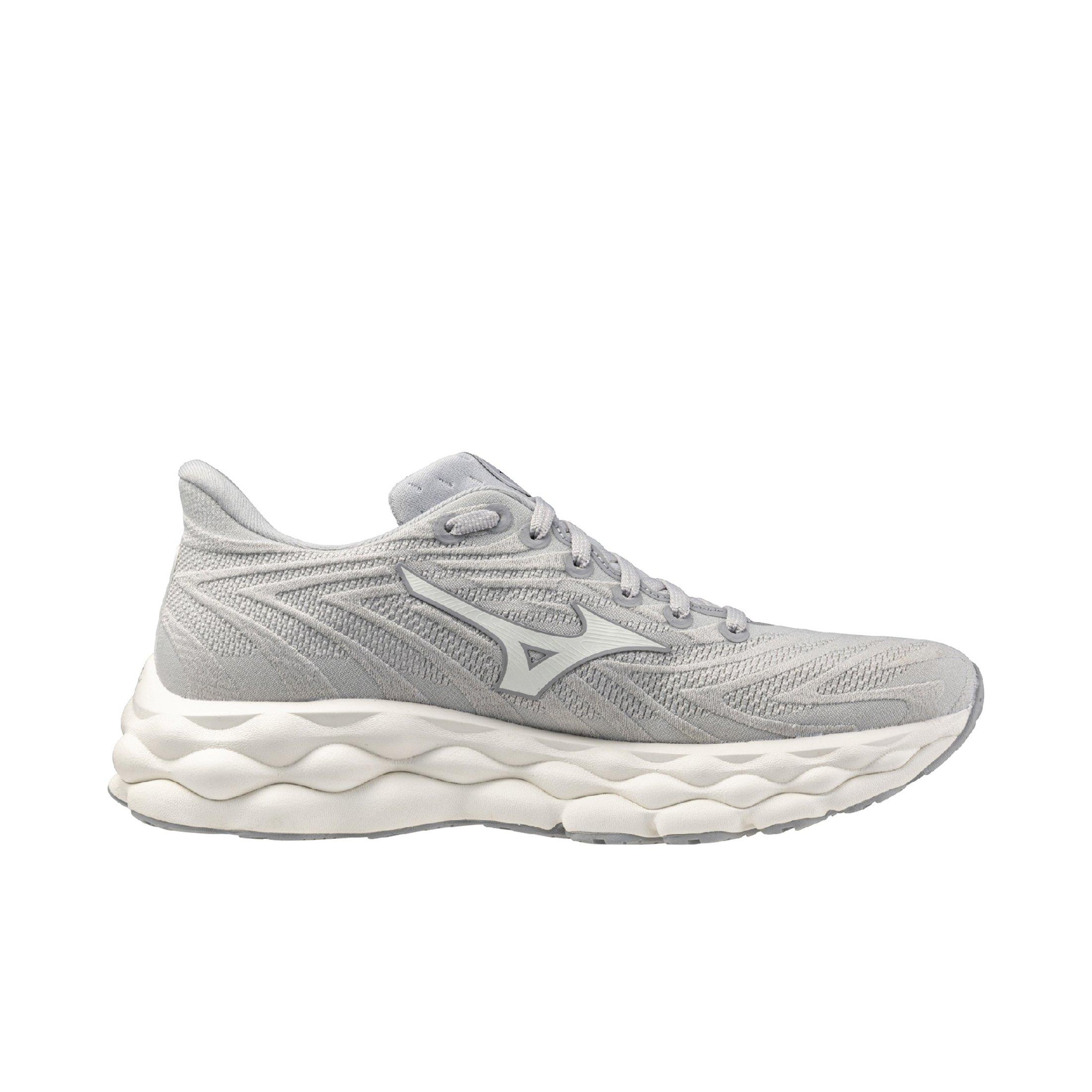 Mizuno Wave Sky 8 