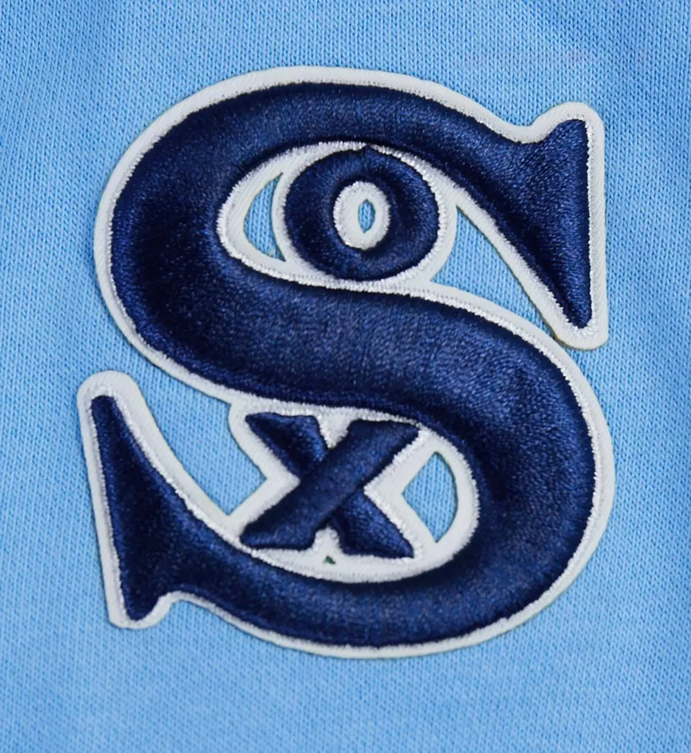 Pro Standard Women's Chicago White Sox Retro Classics Crewneck - University Blue/White - UNIVERSITY BLUE/WHITE