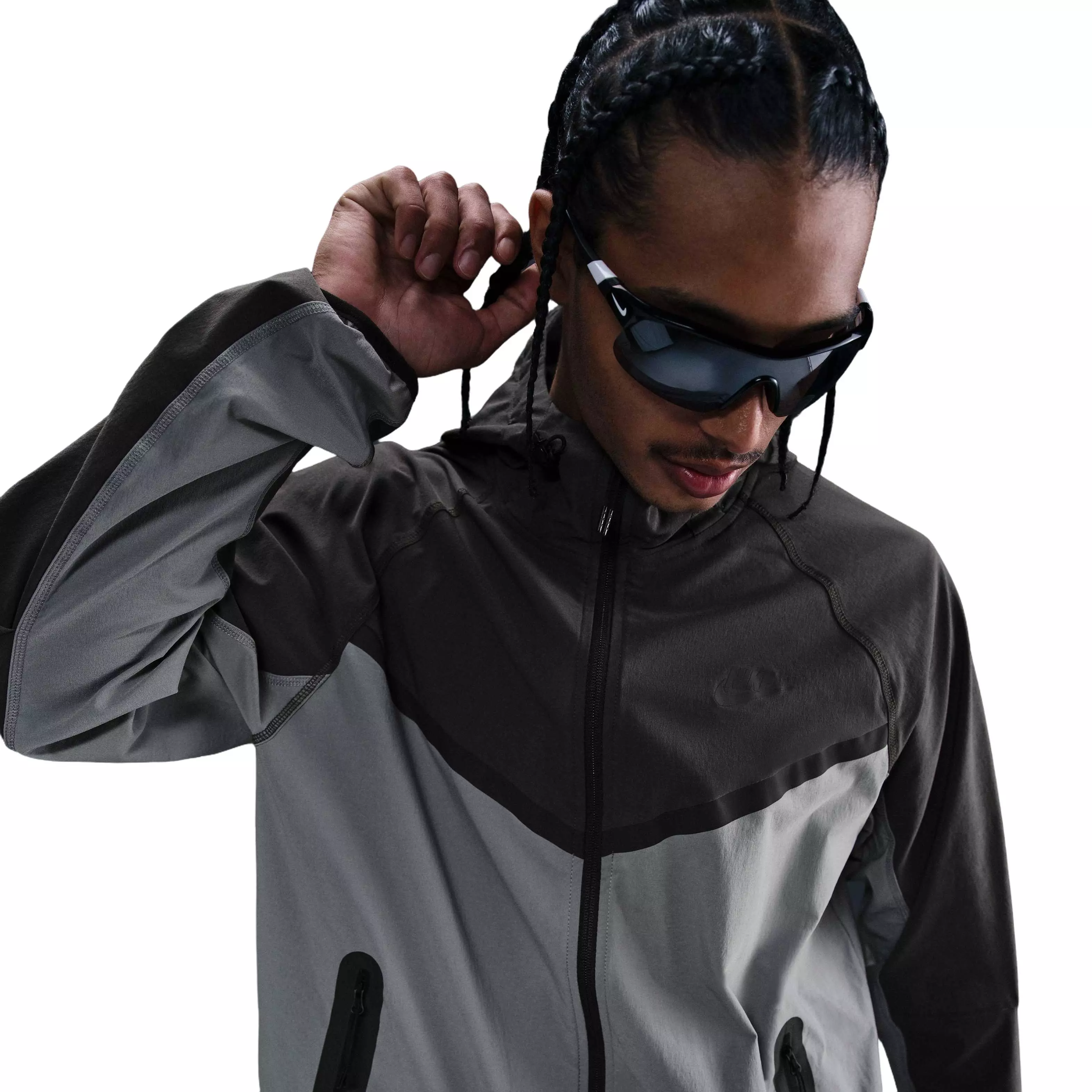 Nike Men's Tech Woven WR Full-Zip Jacket - GREY