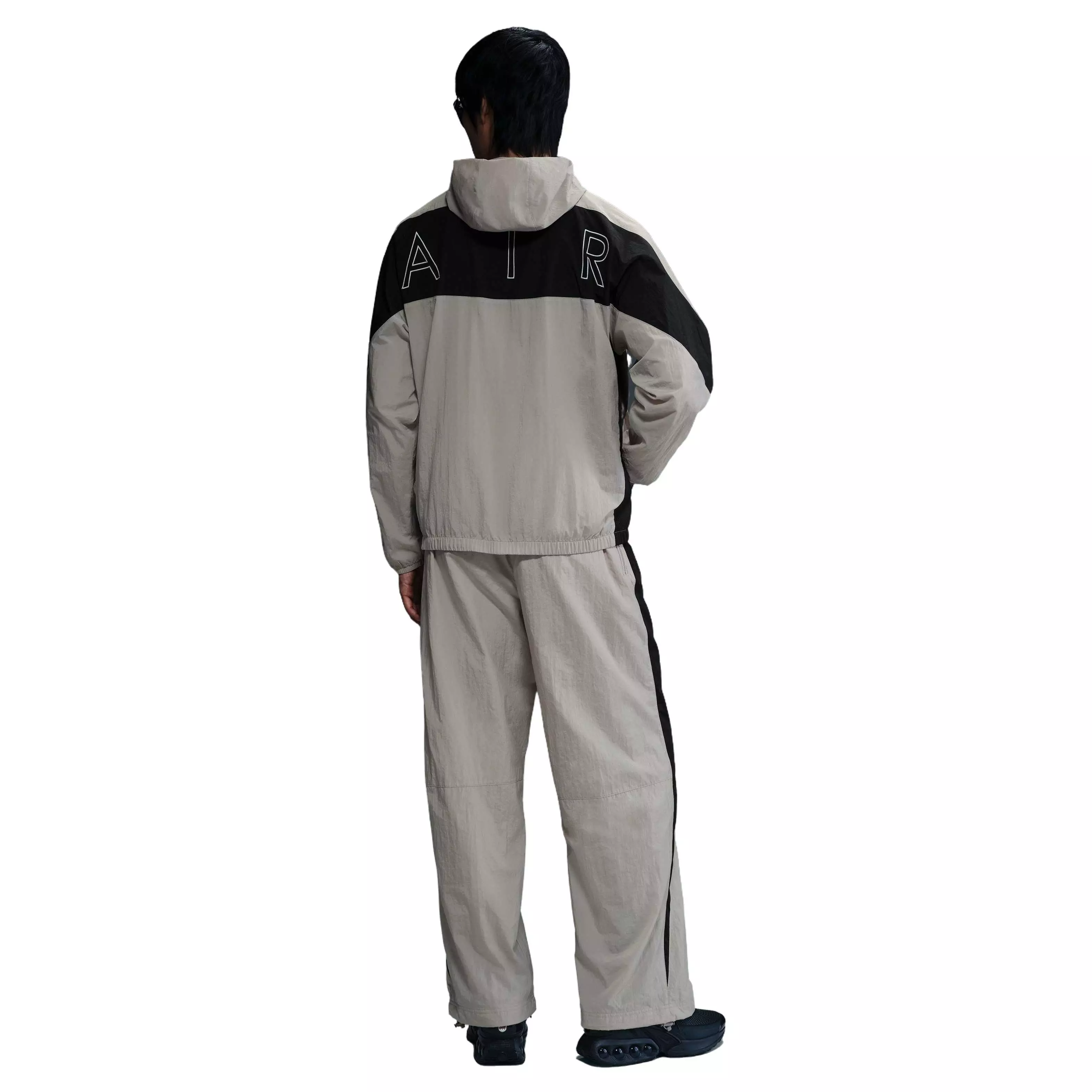 Nike Men's Air Woven Jacket -Grey - GREY