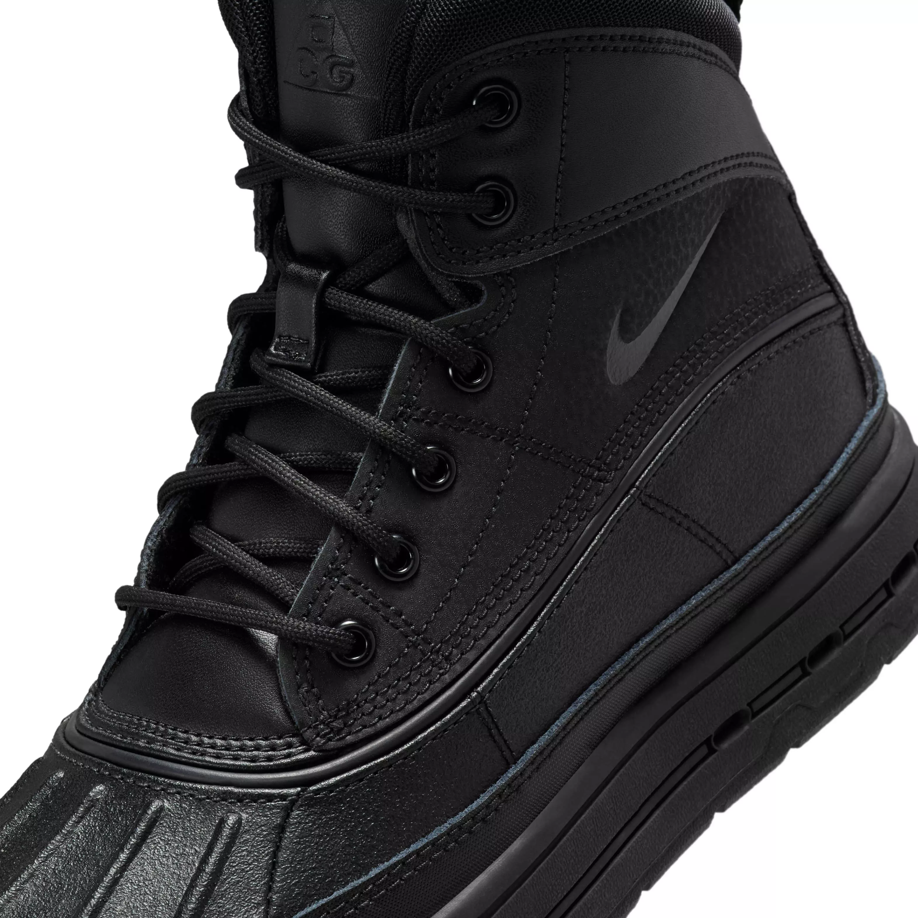 Nike Woodside 2 High "Black/Black/Black" Grade School Boys' Boot - BLACK/BLACK/BLACK
