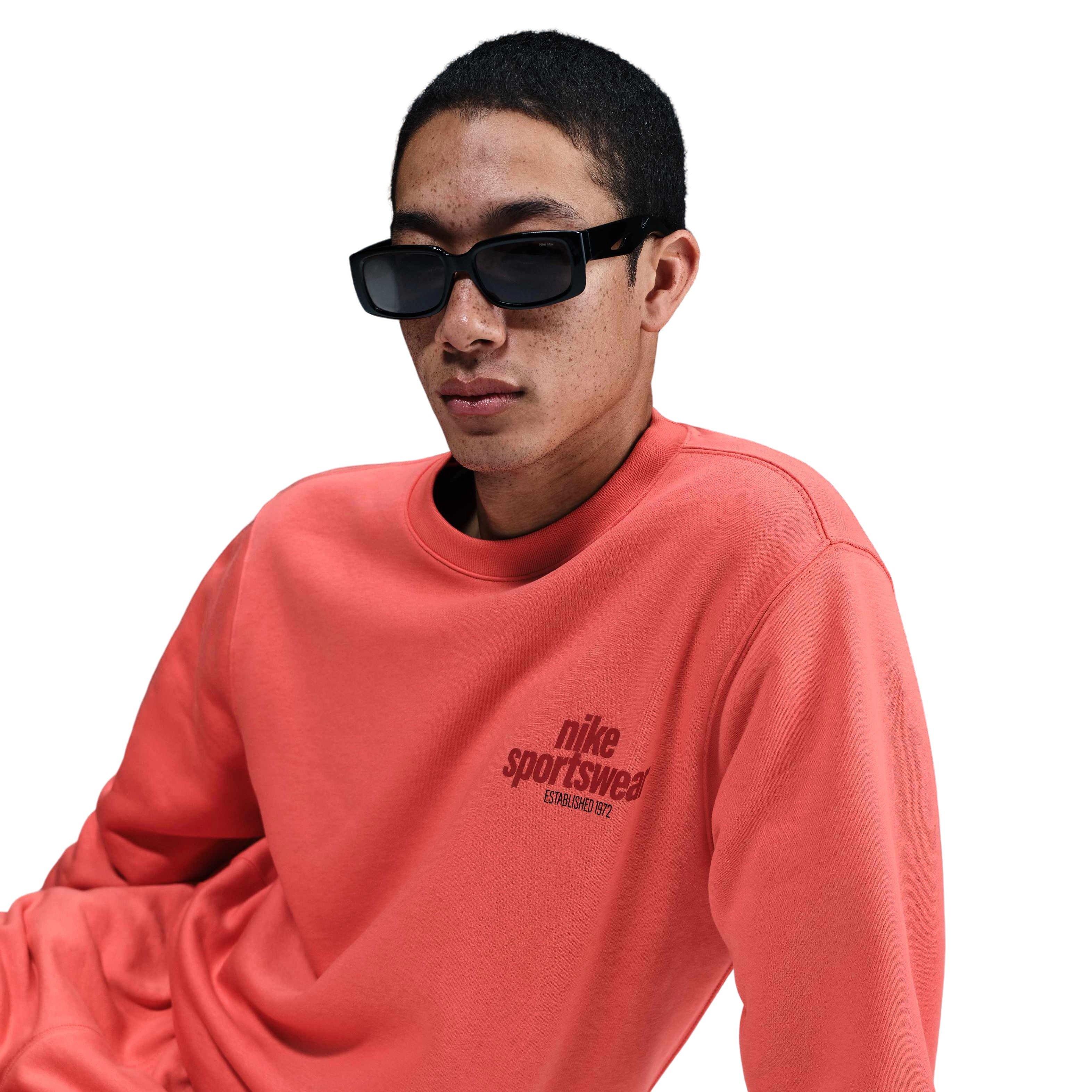 Nike Men's Club Sportswear BB Graphic Fleece Crew - ORANGE Thumbnail View 3