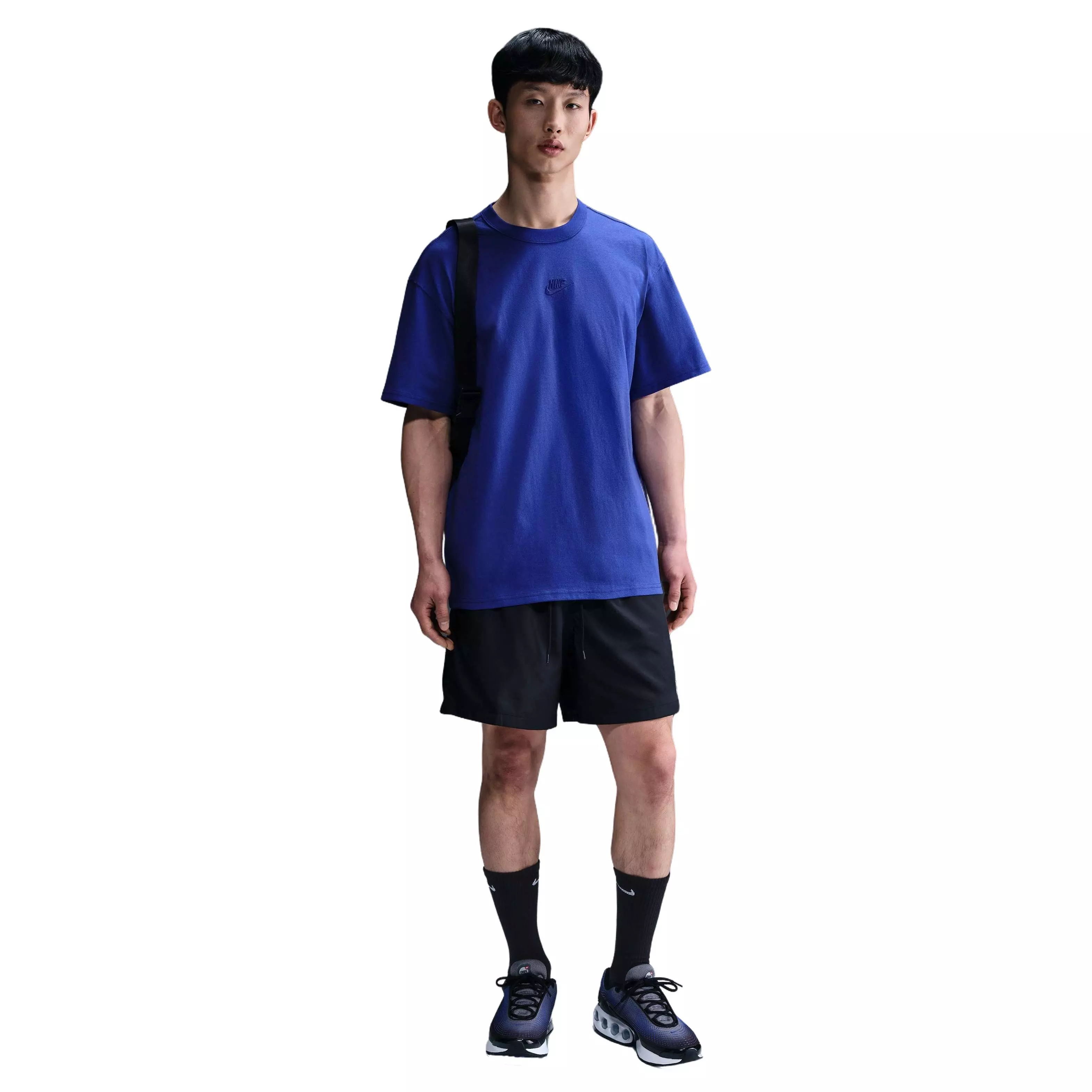 Nike Men's Sportswear premium Essentials Sustainable Tee - DK PURPLE