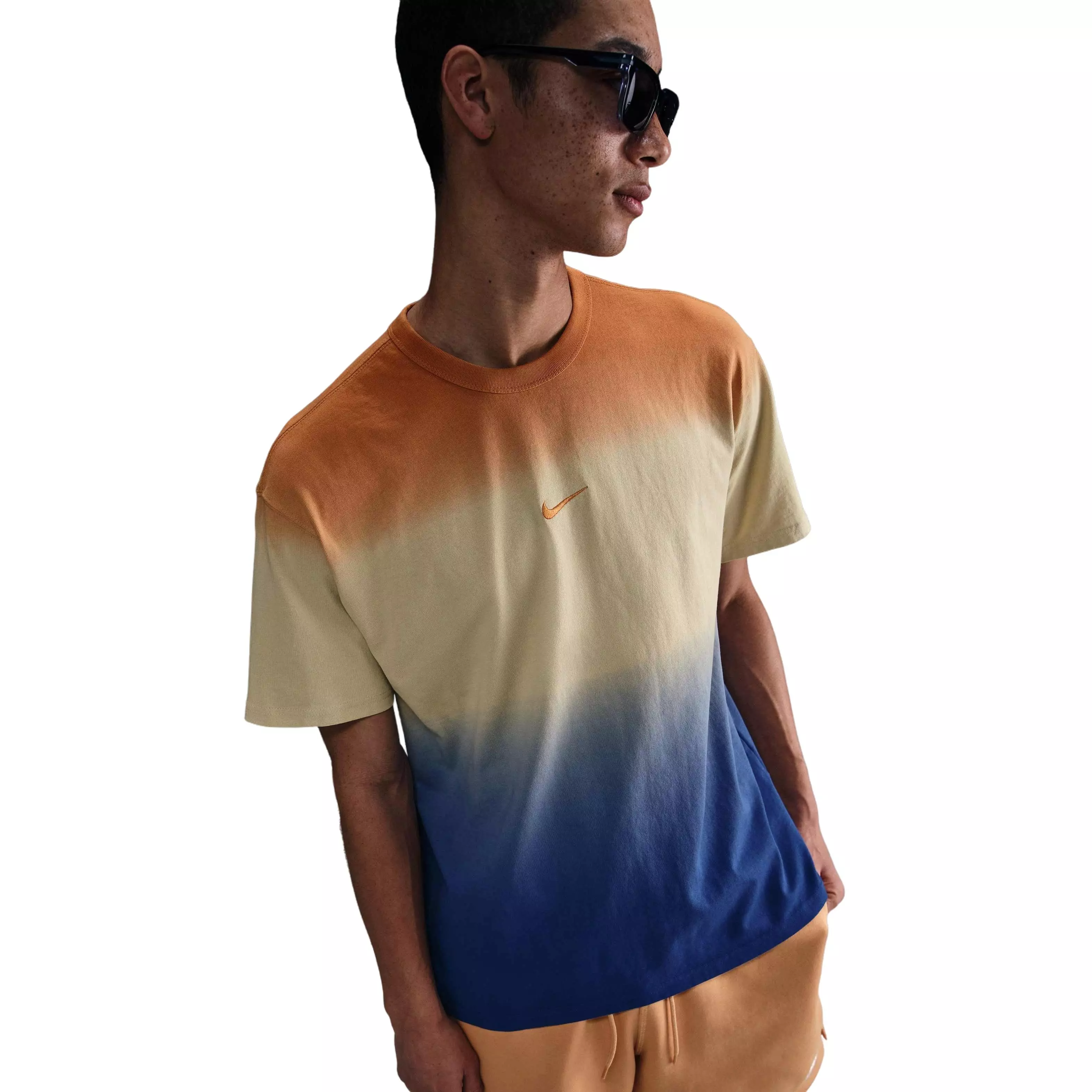 Nike Men's Sportswear Premium Essentials Max90 T-Shirt - ORANGE