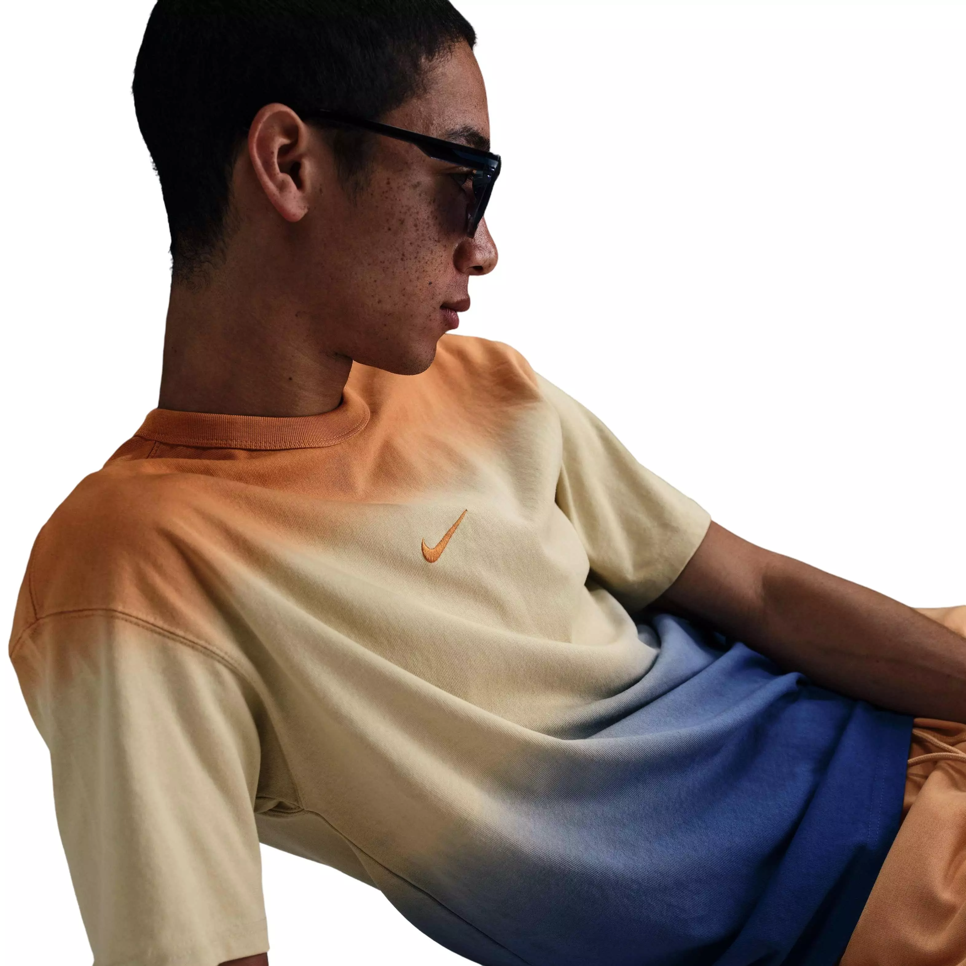 Nike Men's Sportswear Premium Essentials Max90 T-Shirt - ORANGE