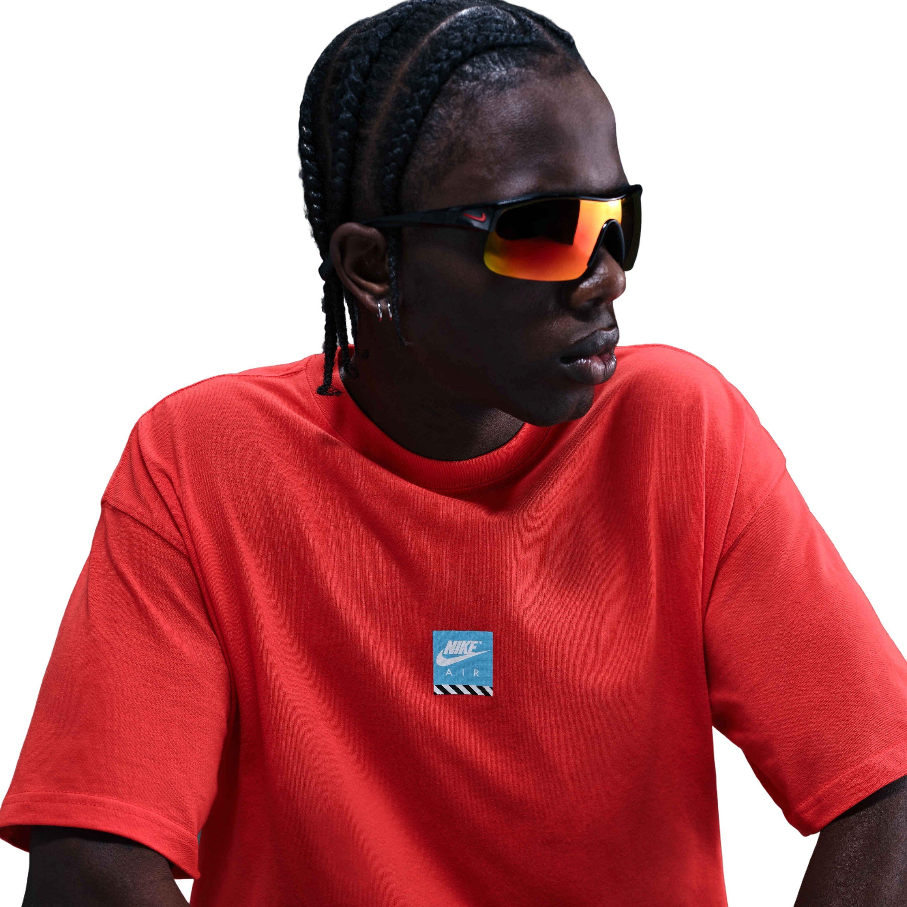 Nike Men's Sportswear Premium Sole Food OC M90 Tee - RED Thumbnail View 3