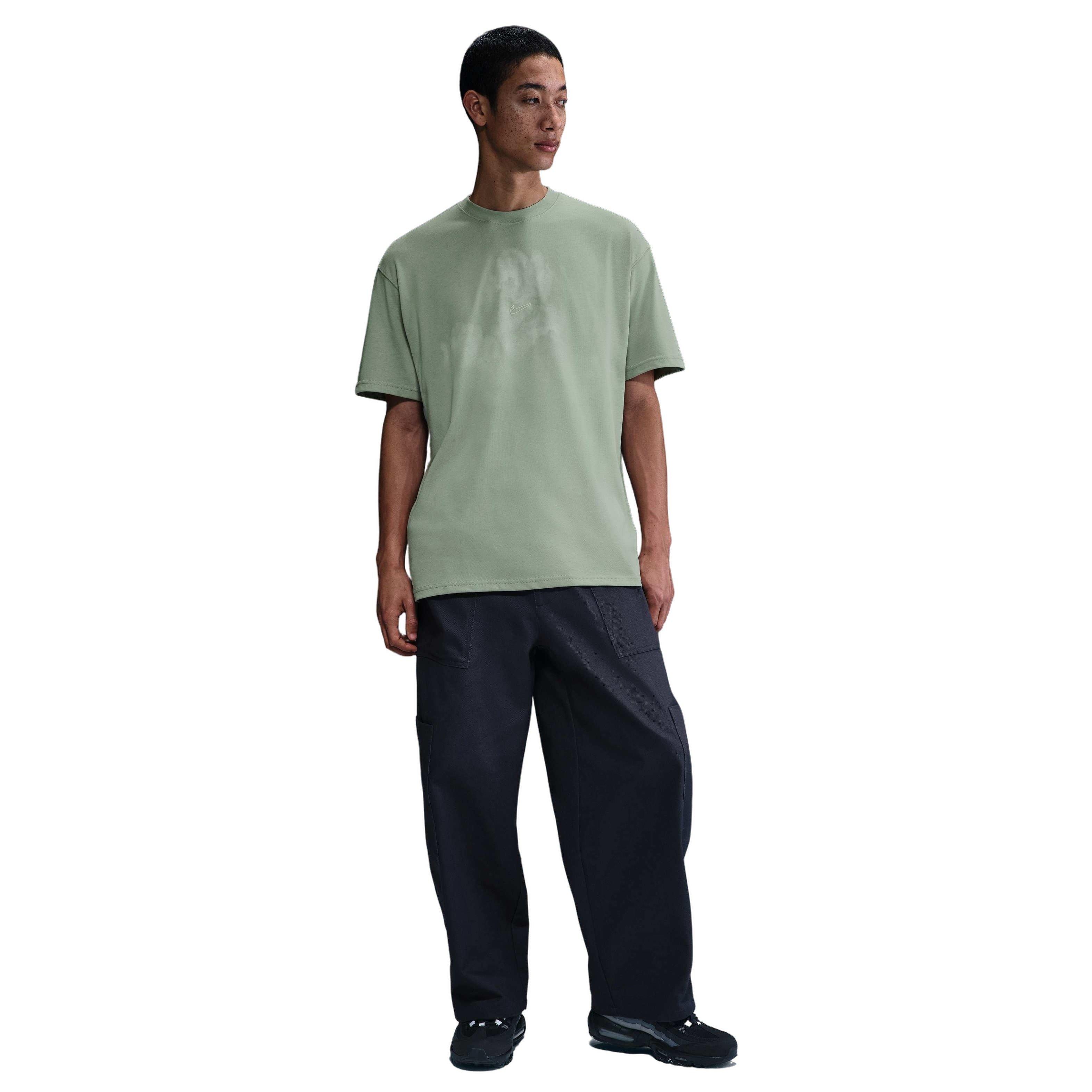 Nike Men's Sportswear Premium M90 OC Park Tee - GREEN Thumbnail View 4