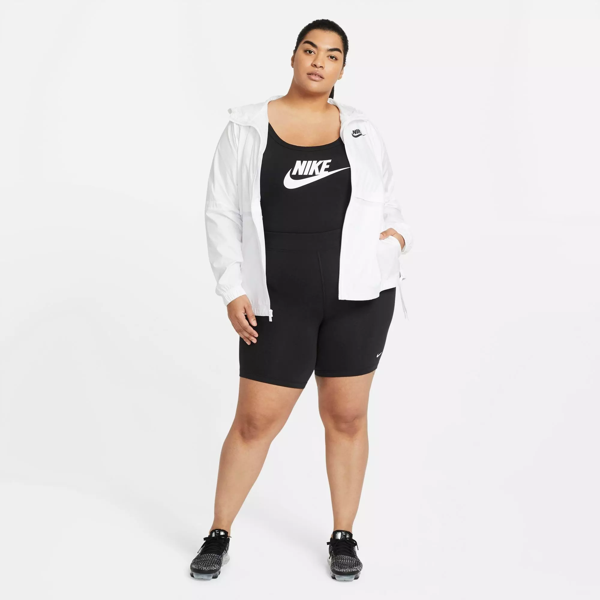 Nike Women's Sportswear Essential Mid-Rise Bike Shorts-Plus Size - BLACK