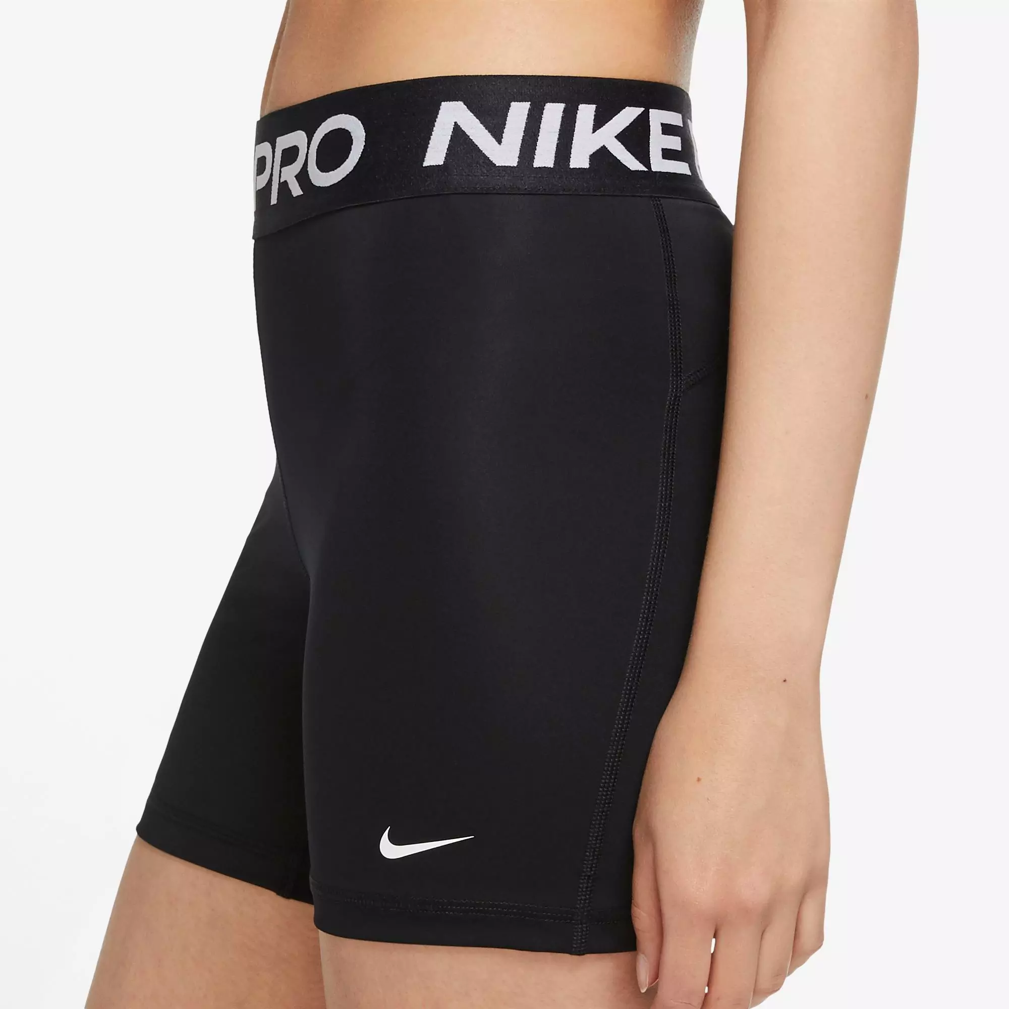 Nike Women's Pro 365 5" Shorts - BLACK