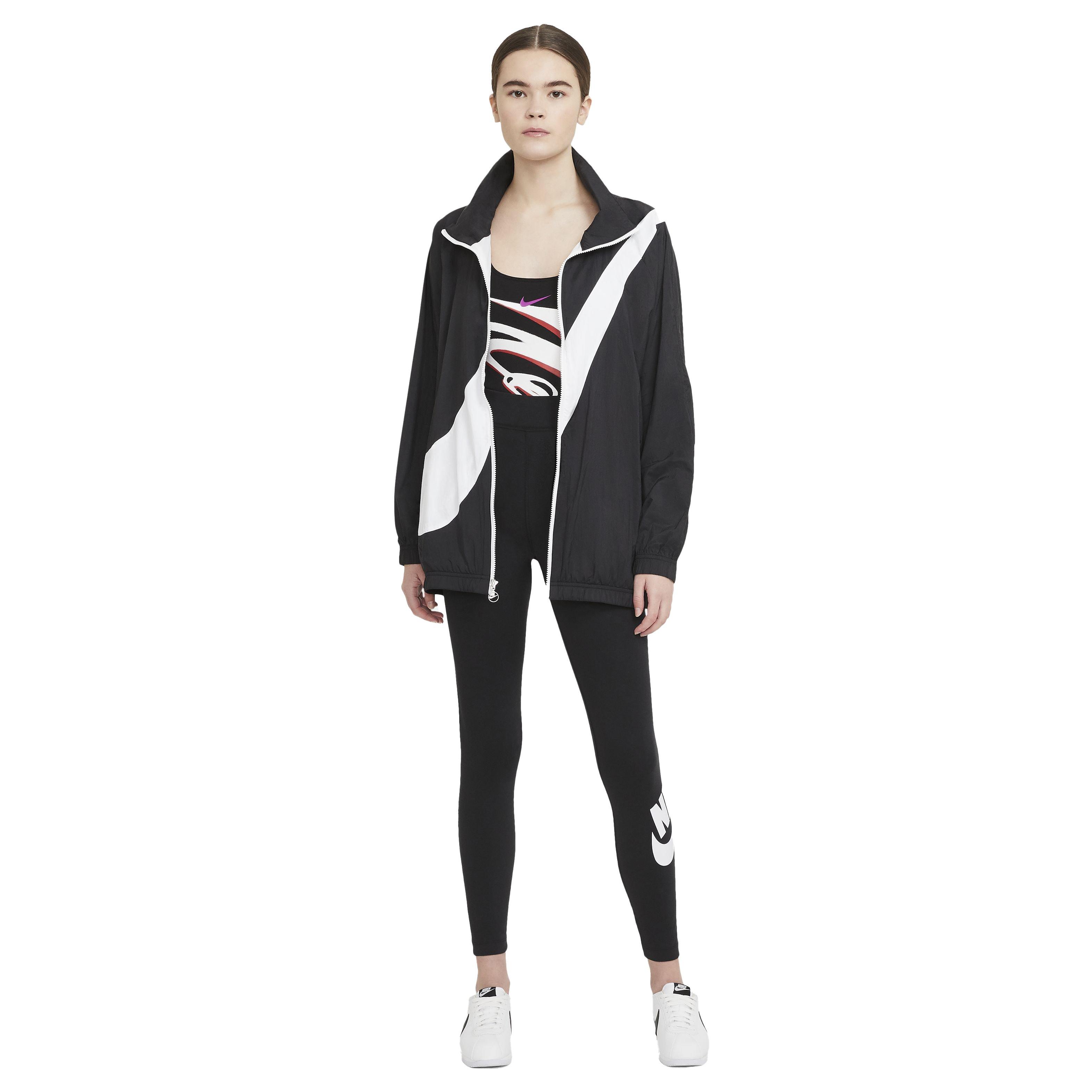 Nike Women's Sportswear Essential High-Rise Leggings - Black - BLACK Thumbnail View 6