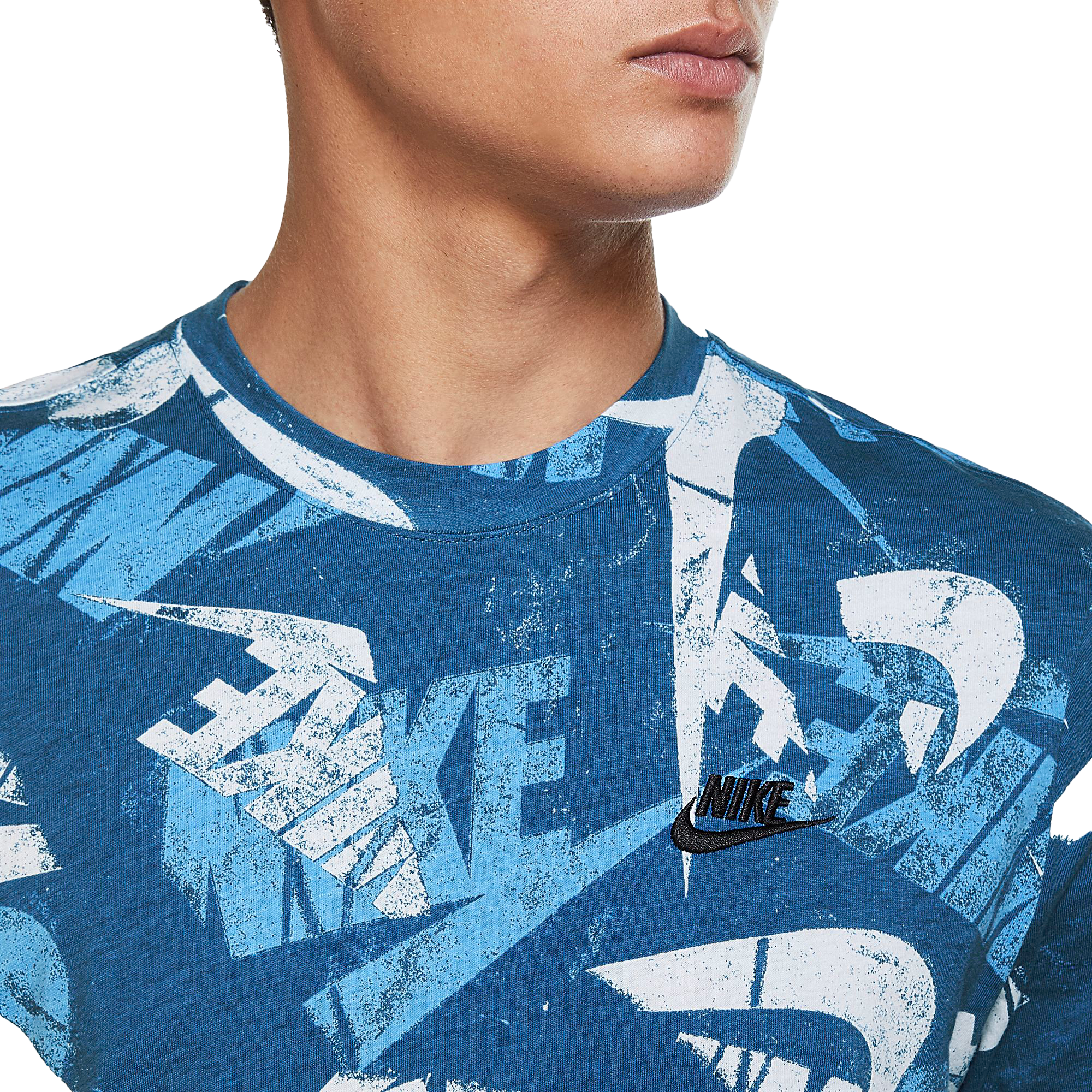 Nike Sportswear Shrimp Print Tee in Blue L