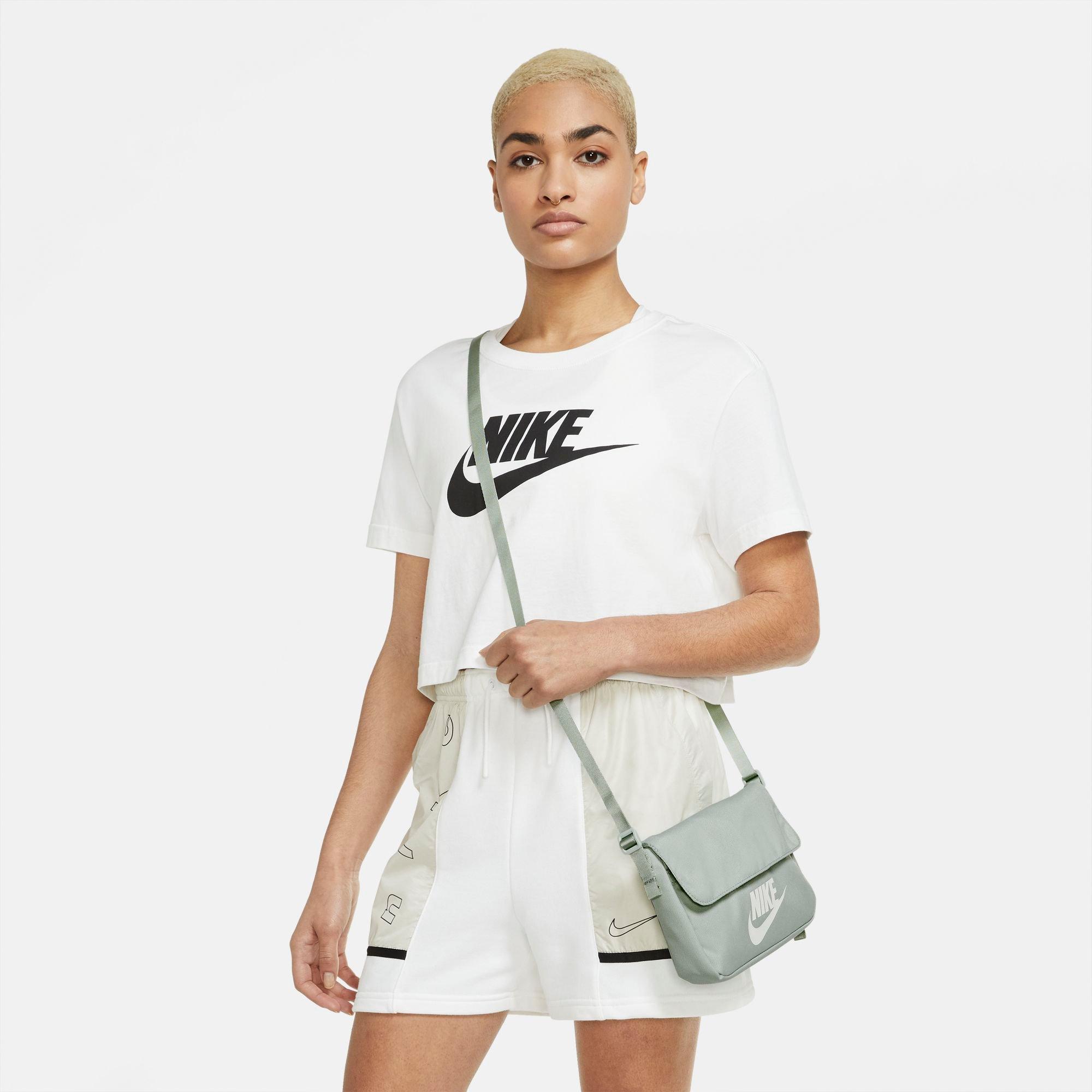 Nike Sportswear Revel Crossbody Bag