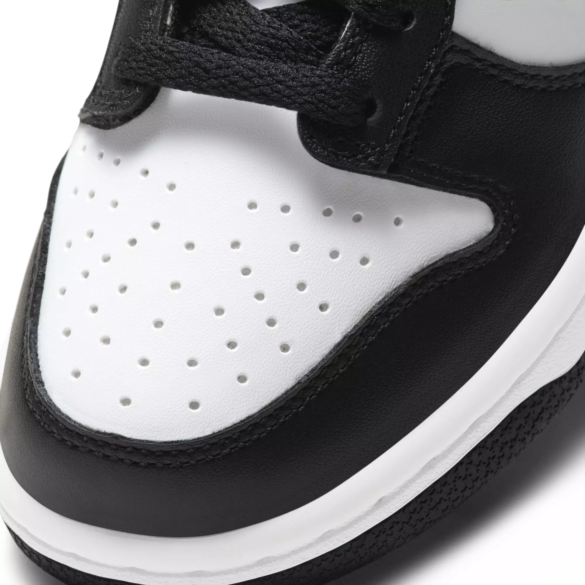 Nike Dunk Low "Black/White" Grade School Kids' Shoe - BLACK/WHITE