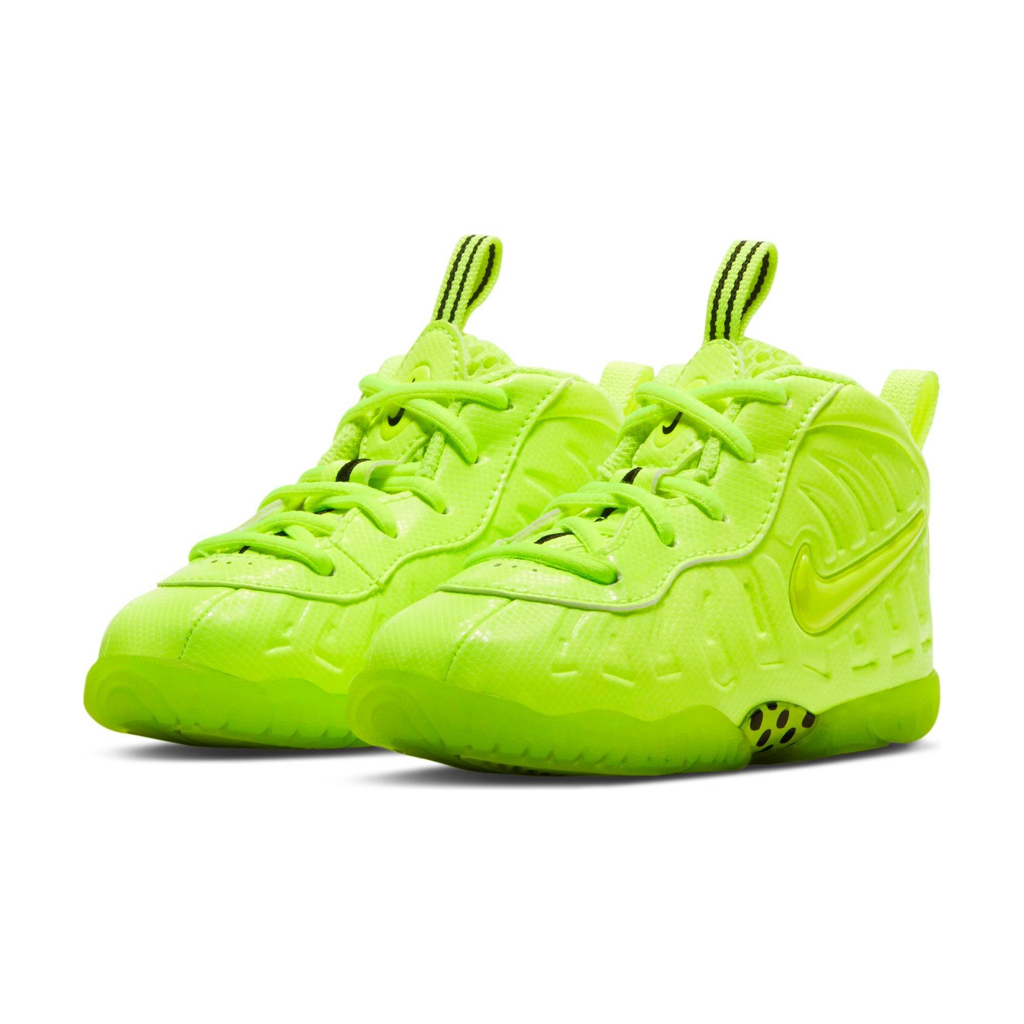 black infant foamposites