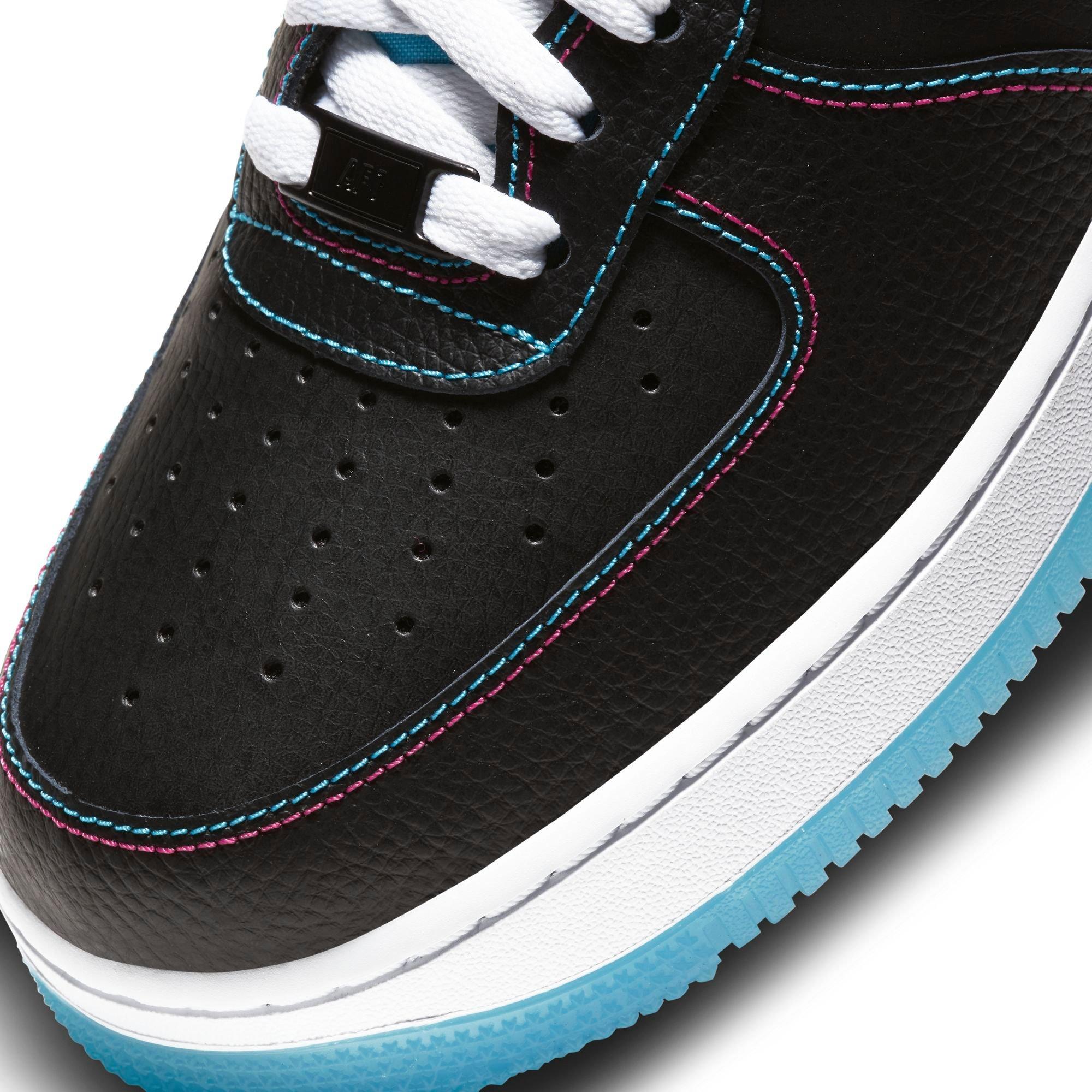 Nike Air Force 1 '07 LV8 \