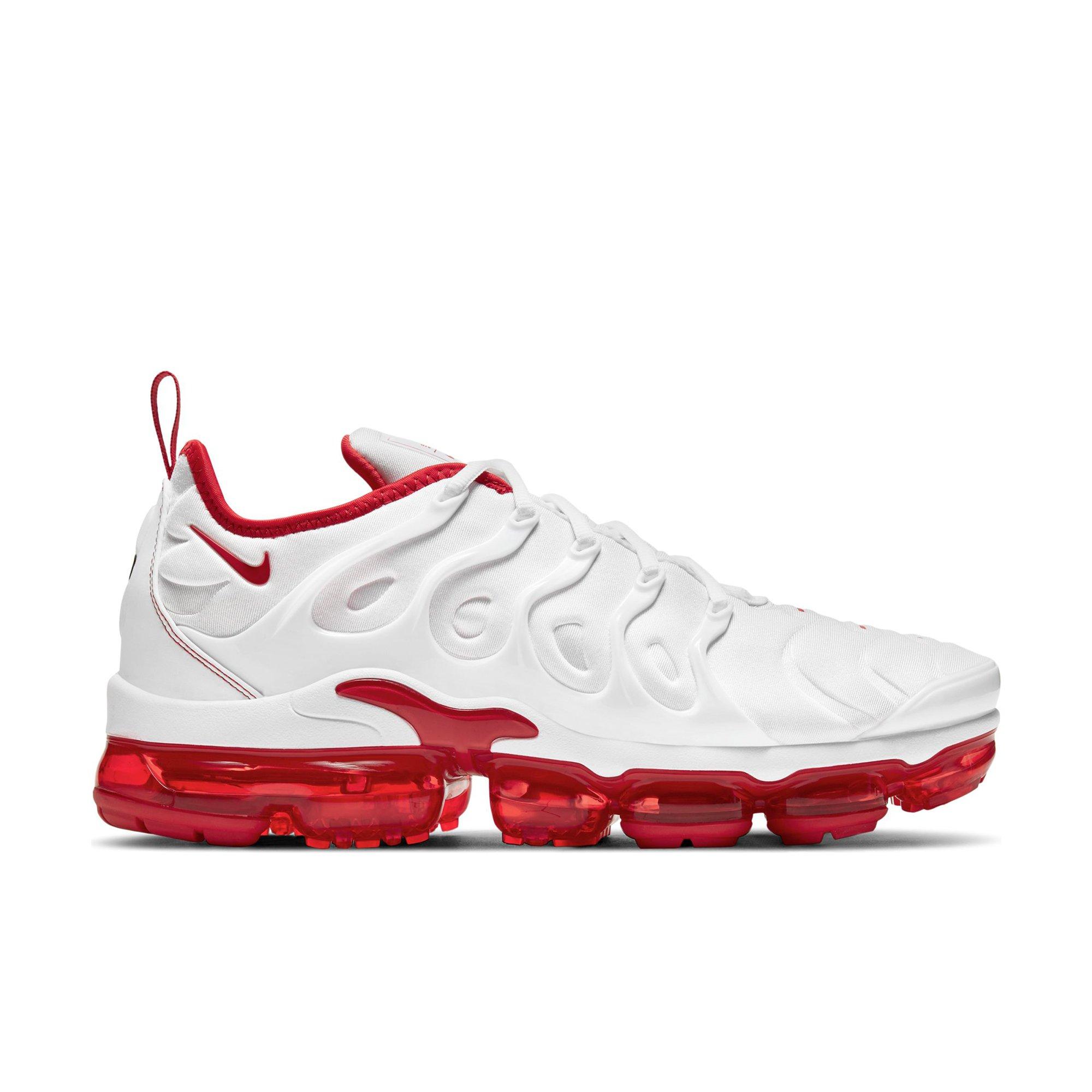 nike air vapormax plus university red