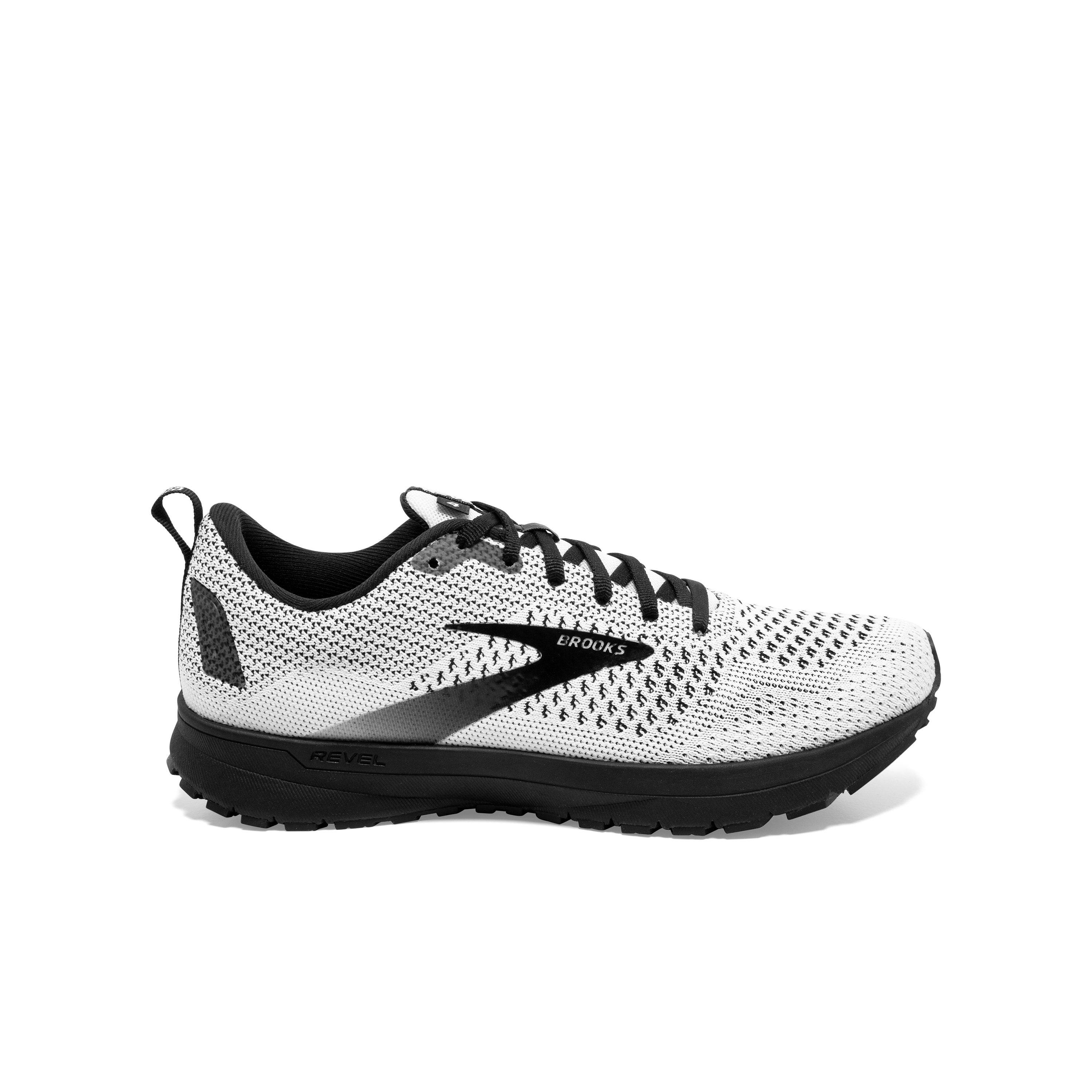 hibbetts brooks shoes