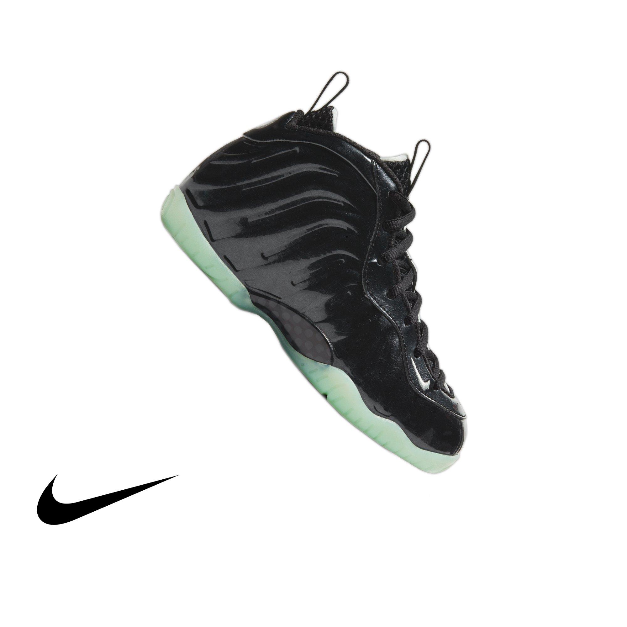 nike little posite one preschool