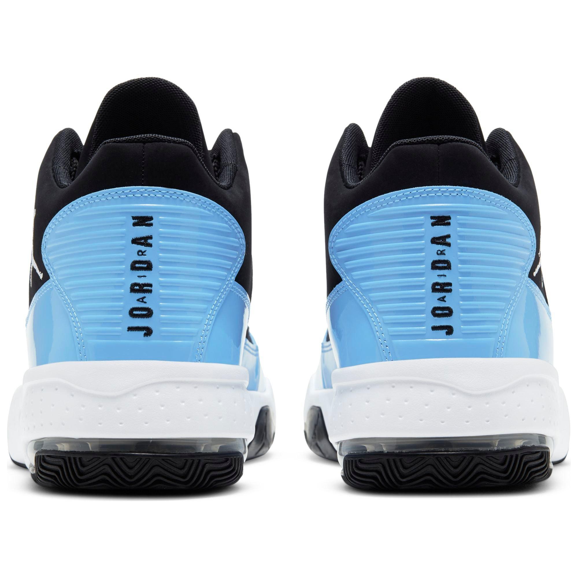 air jordan max aura 2 blue