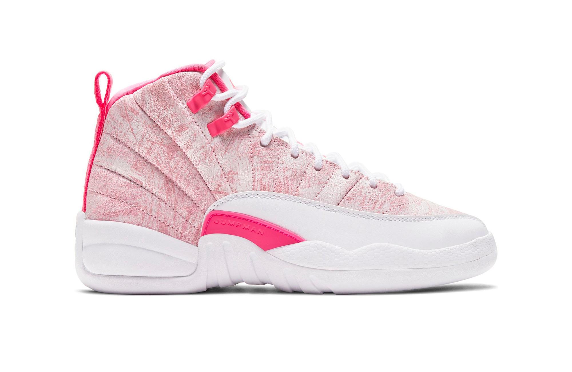 Girls sales jordan 12s