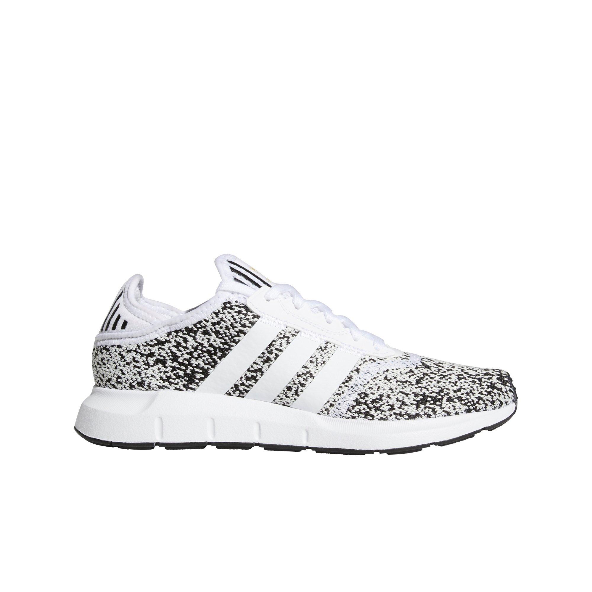 Women's adidas swift on sale run black and white