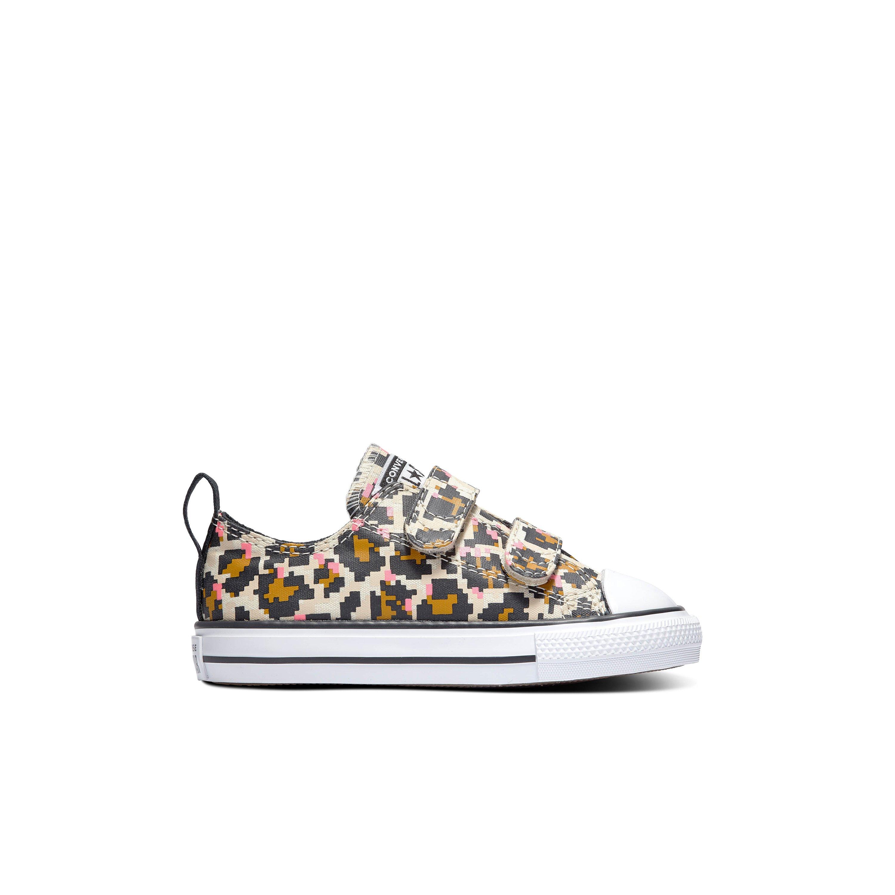 infant leopard converse