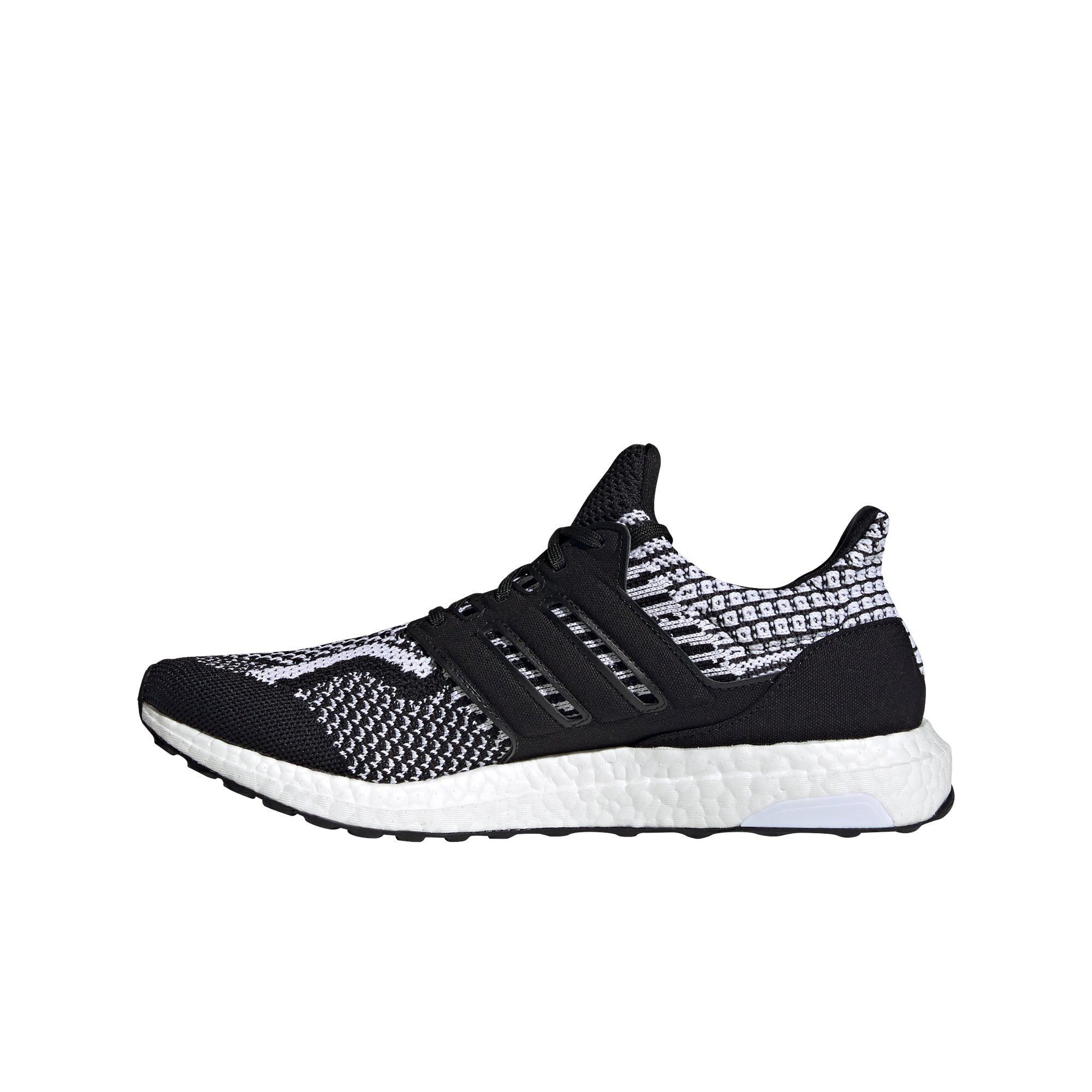 adidas Ultraboost 5.0 DNA "Oreo" Men's Running Shoe - BLACK Thumbnail View 2
