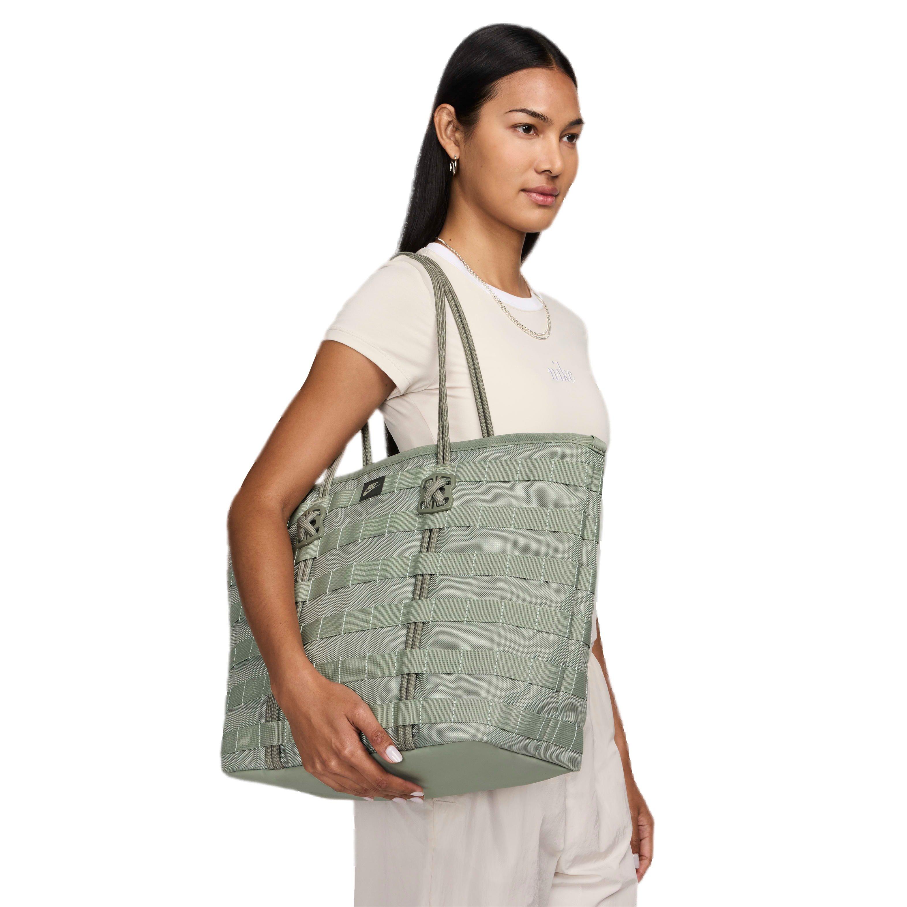 Nike Sportswear Women's Jade RPM Tote