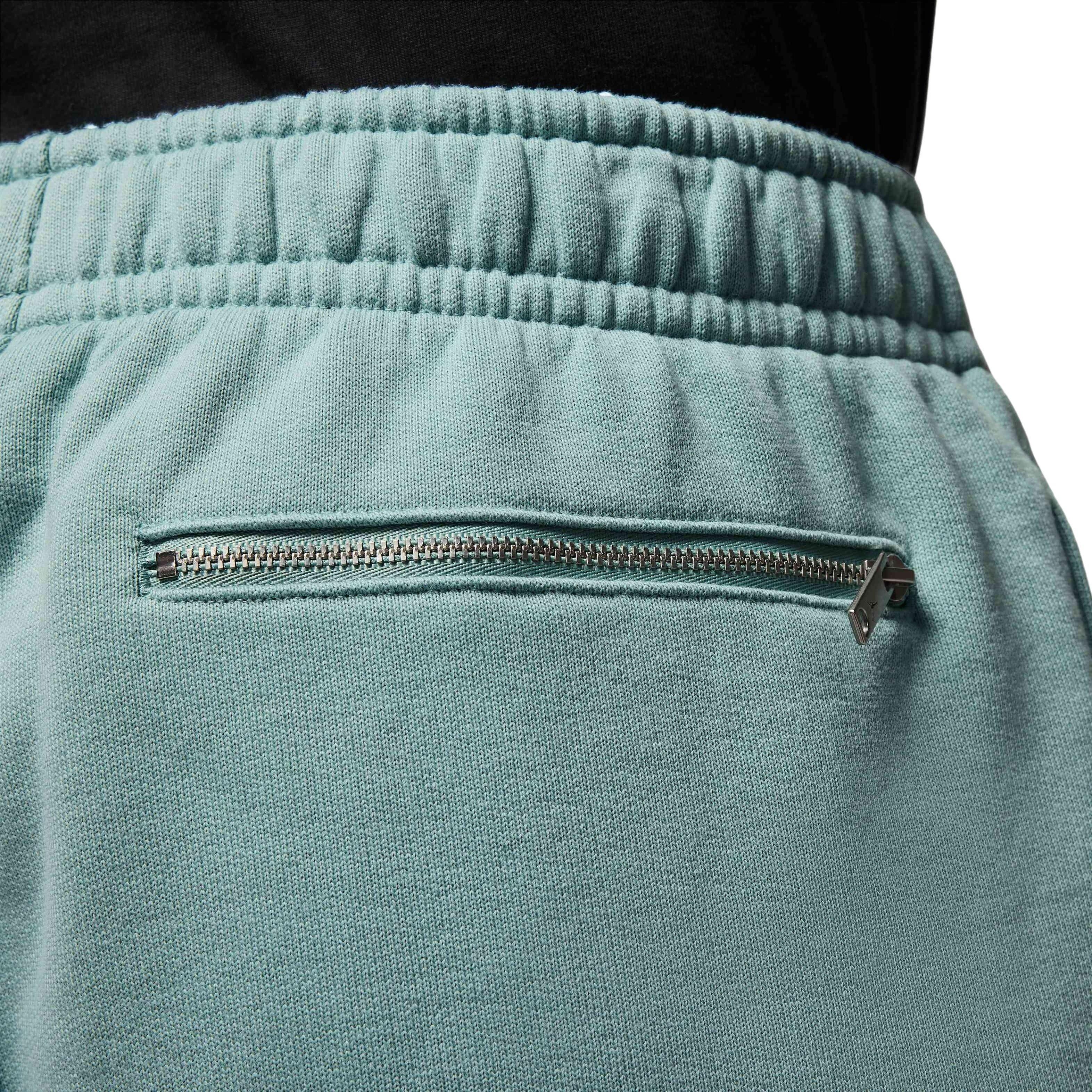 Jordan Men's Air Wordmark Fleece Shorts - GREEN Thumbnail View 6
