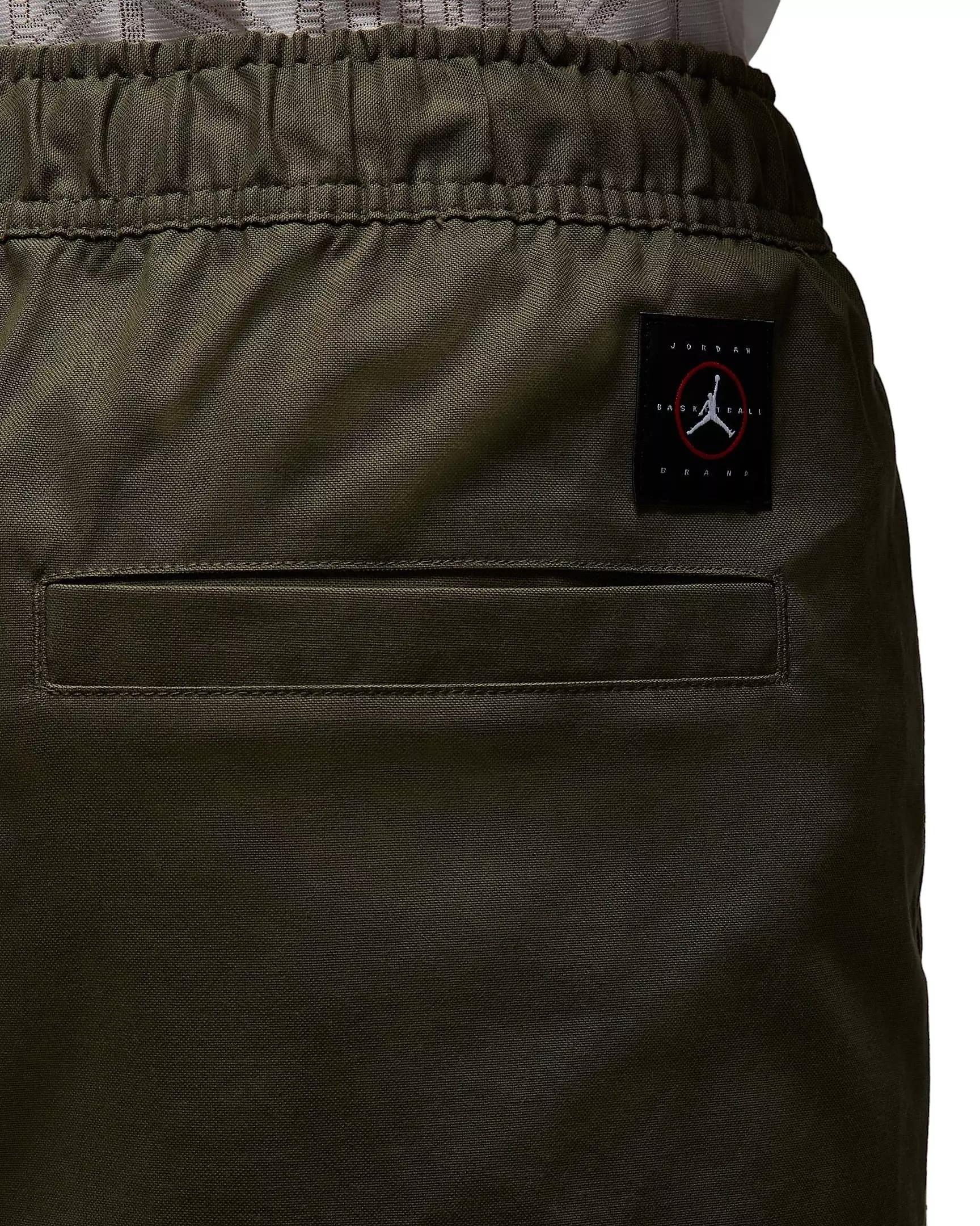 Jordan Men's Essentials Woven Shorts - GREEN