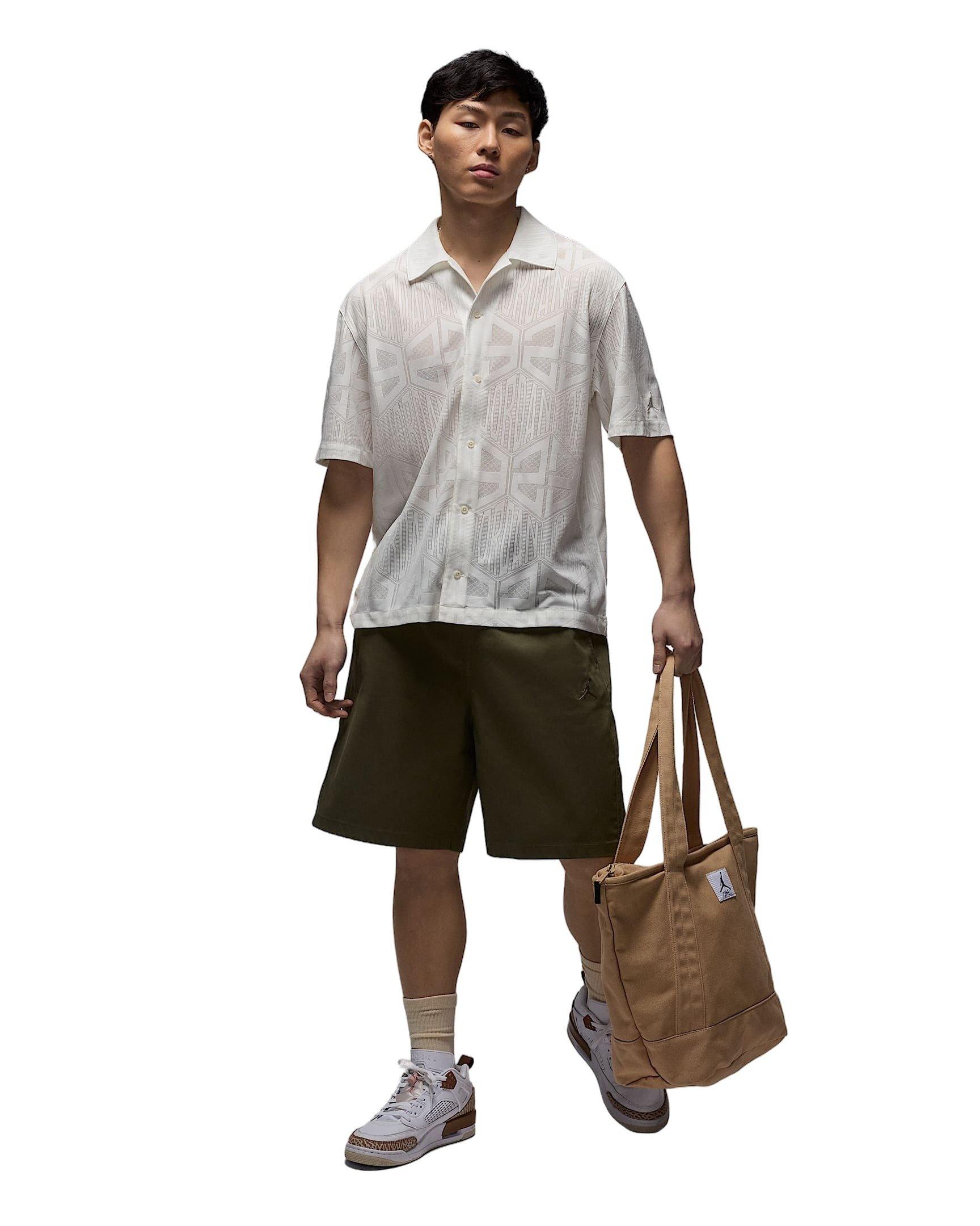 Jordan Men's Essentials Woven Shorts - GREEN Thumbnail View 6