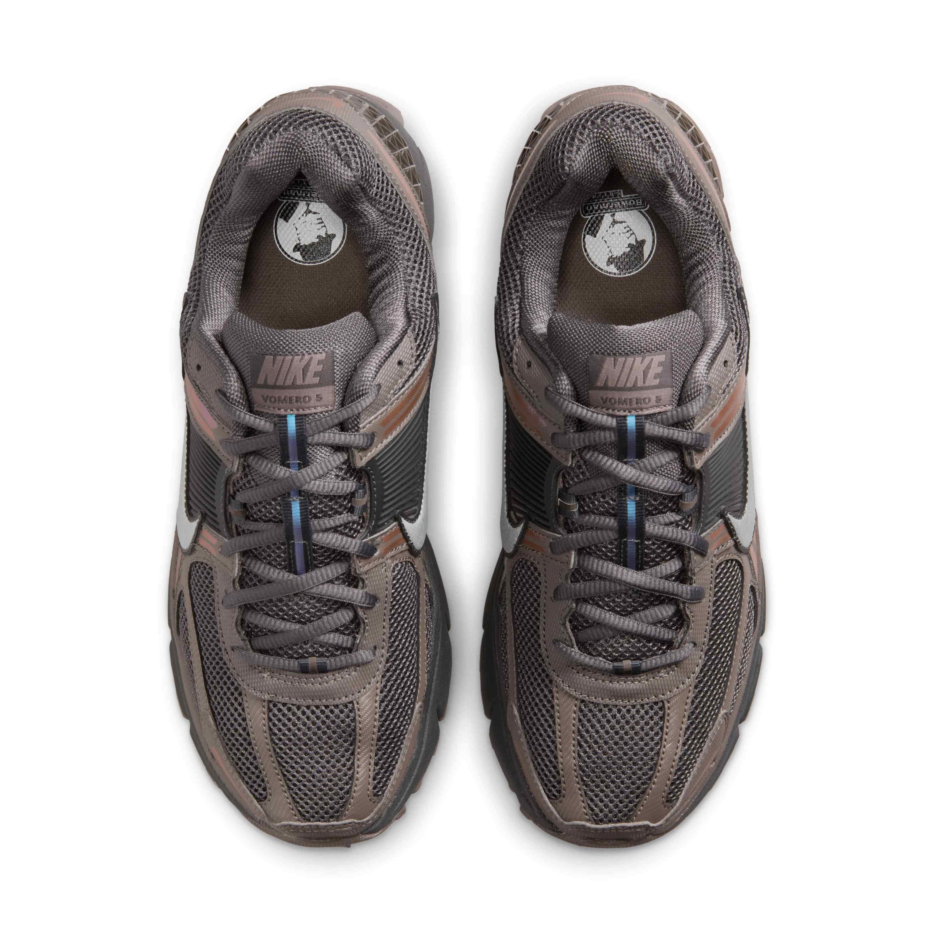 Nike Zoom Vomero 5 "Cave Stone/Multi-Color/Medium Ash/Metallic Silver" Men's Shoe - BROWN/GREY/STONE Thumbnail View 4