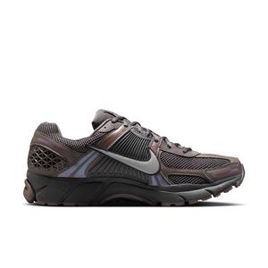Nike Zoom Vomero 5 "Cave Stone/Multi-Color/Medium Ash/Metallic Silver" Men's Shoe