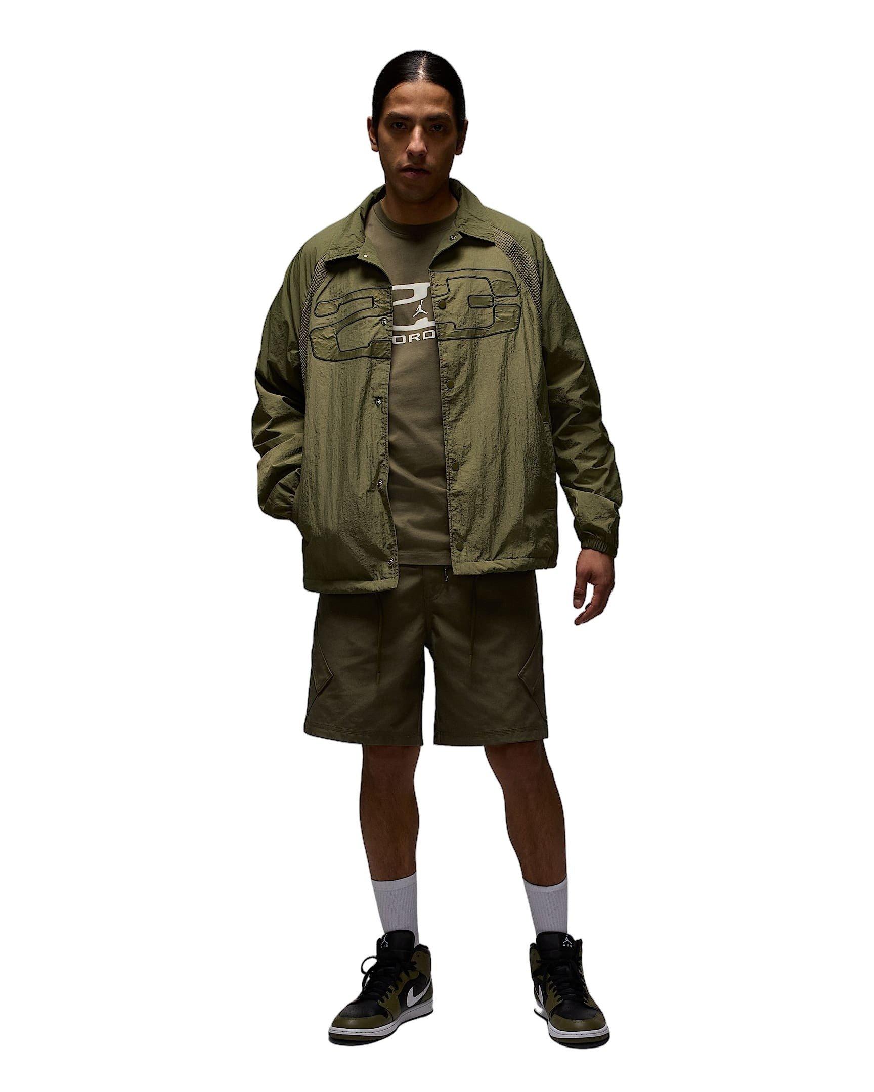 Jordan Men's Essentials Statement Chicago Shorts - GREEN Thumbnail View 7