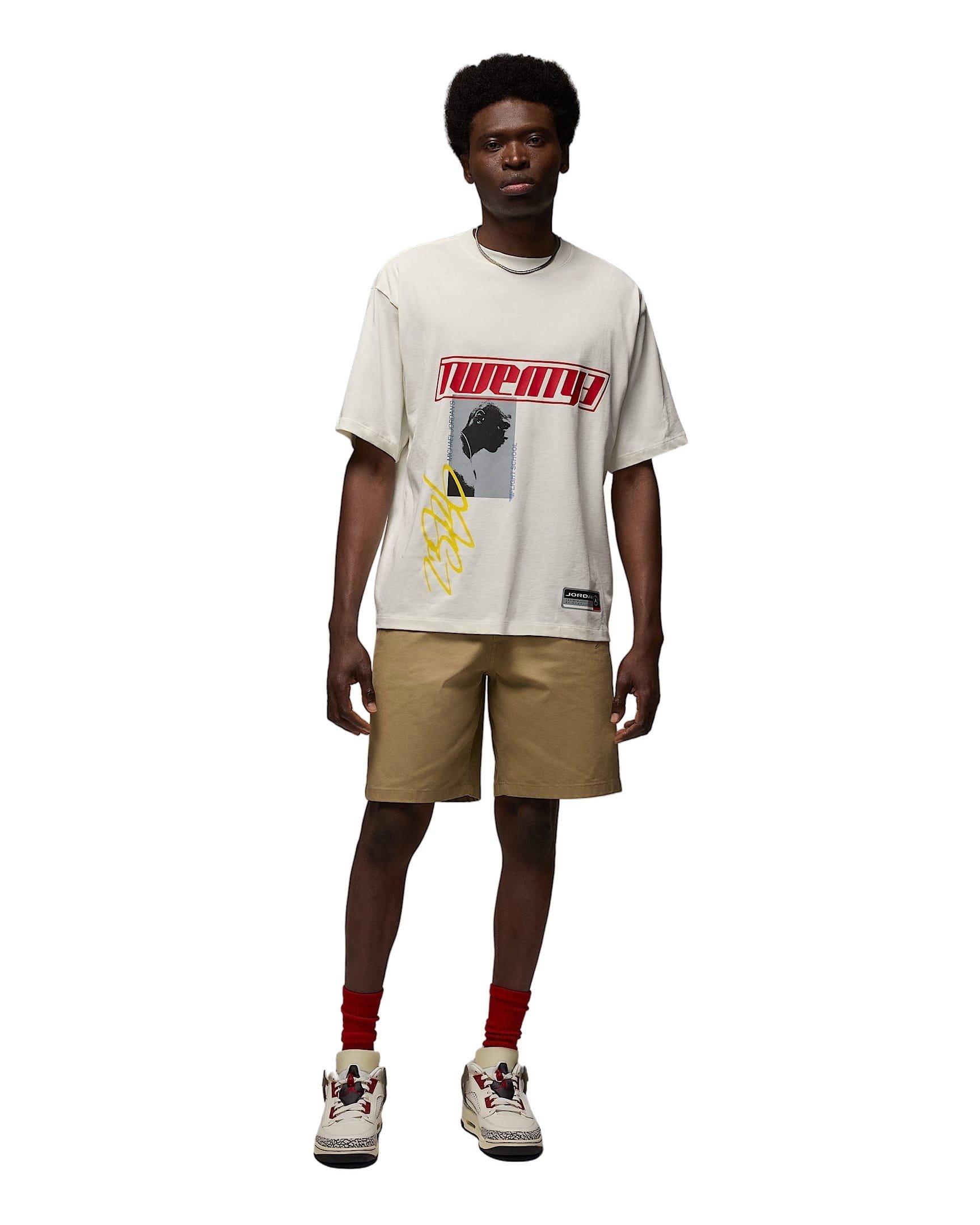 Jordan Men's Flight Essentials Oversized T-Shirt -White - WHITE Thumbnail View 6