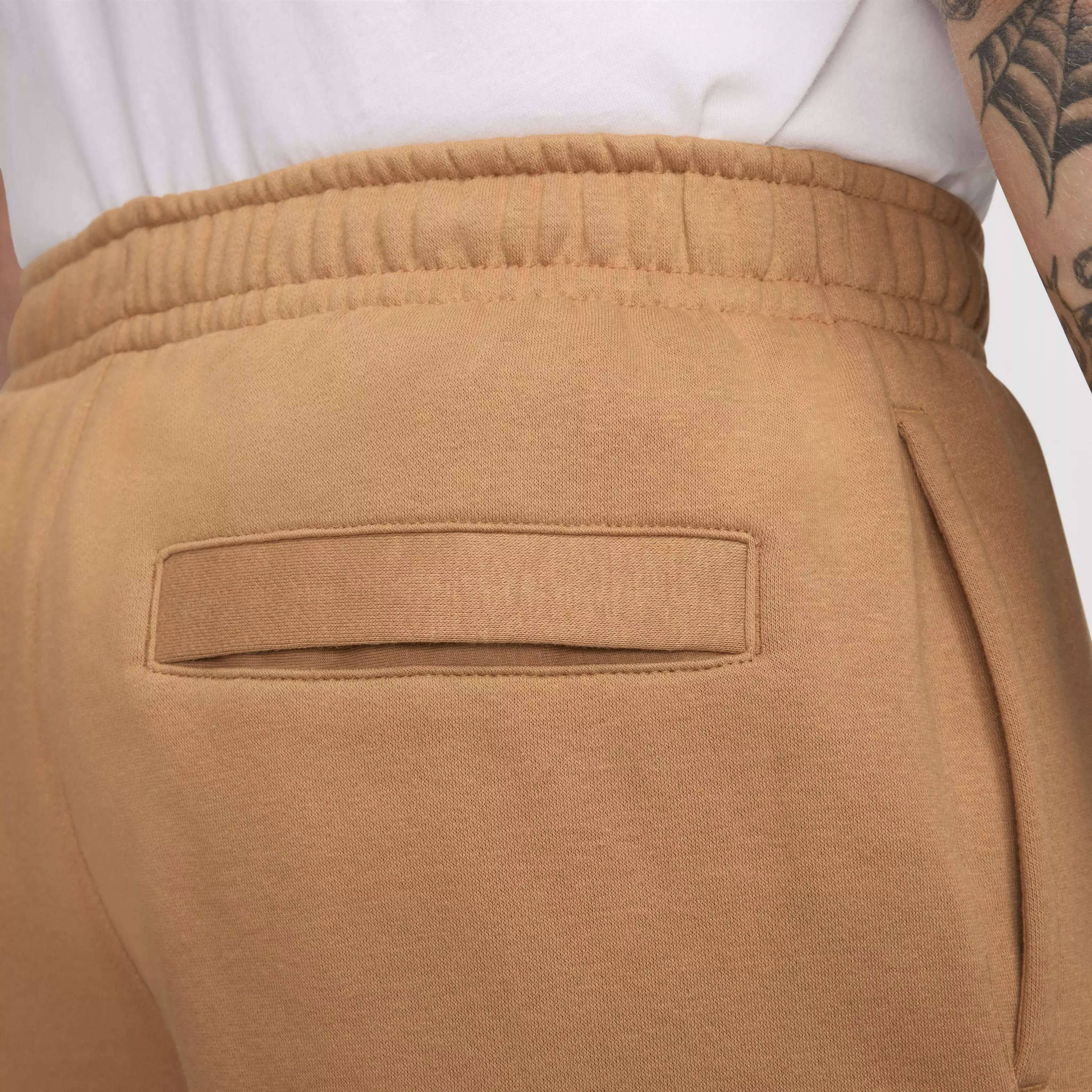 Nike Men's Sportswear Club Fleece Pants - BROWN