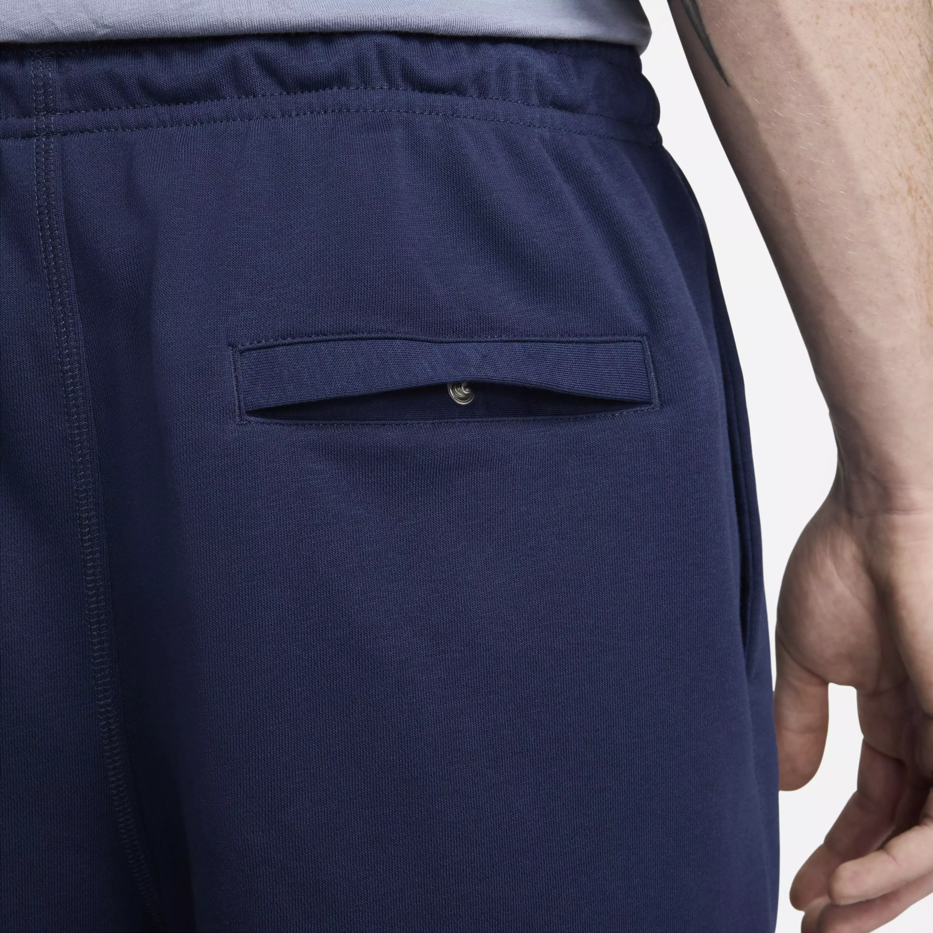 Nike Men's Club French Terry Flow Shorts - NAVY