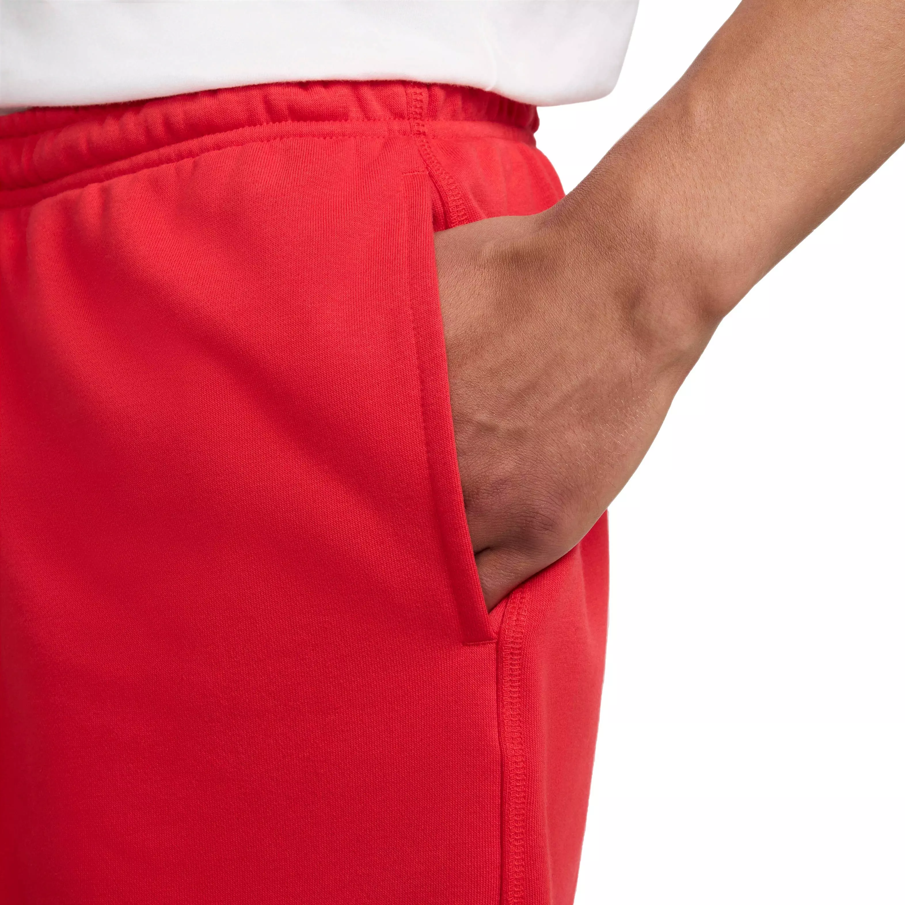 Nike Men's Club French Terry Flow Shorts - RED